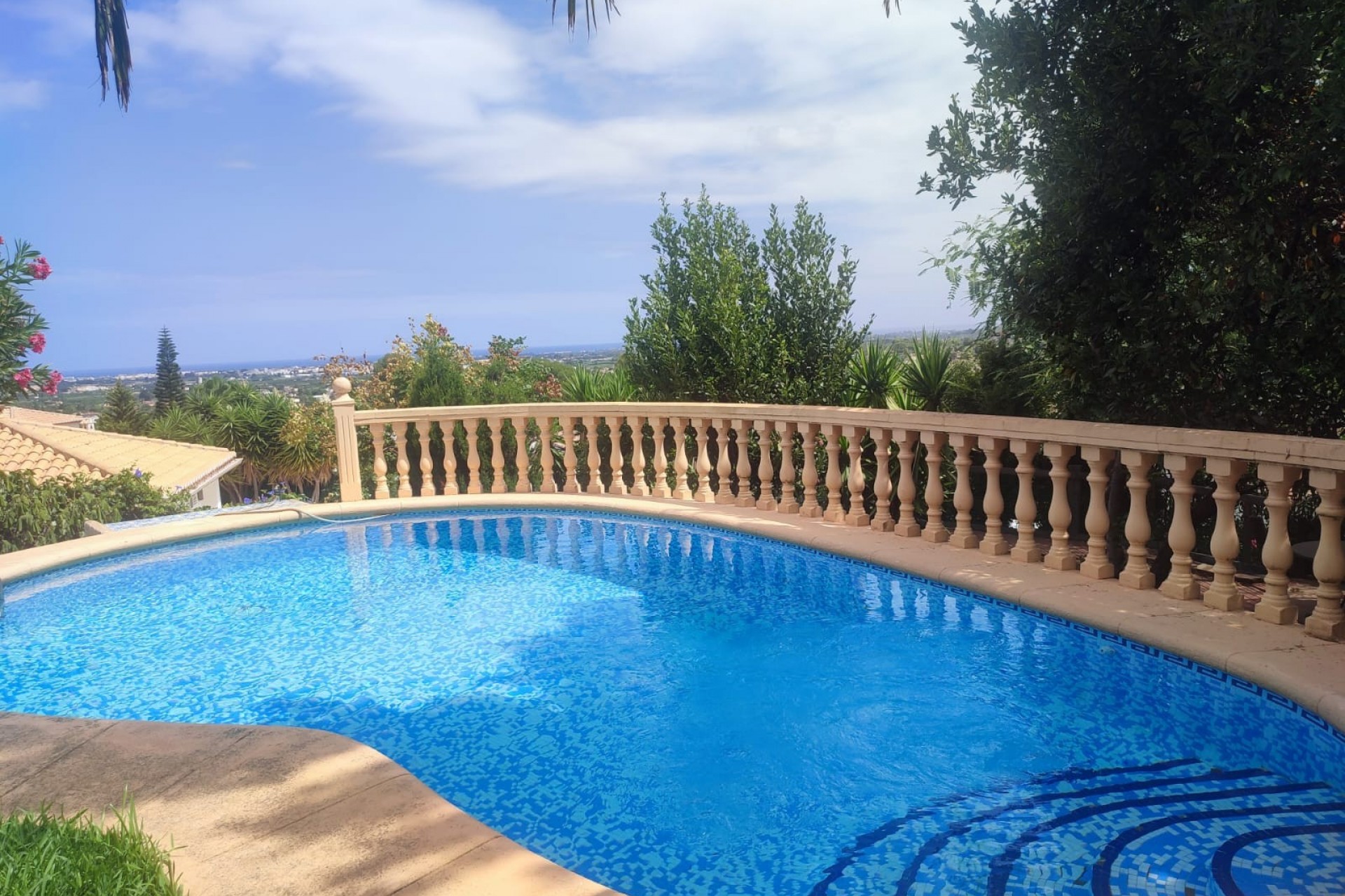 Revente - Villa -
Pedreguer