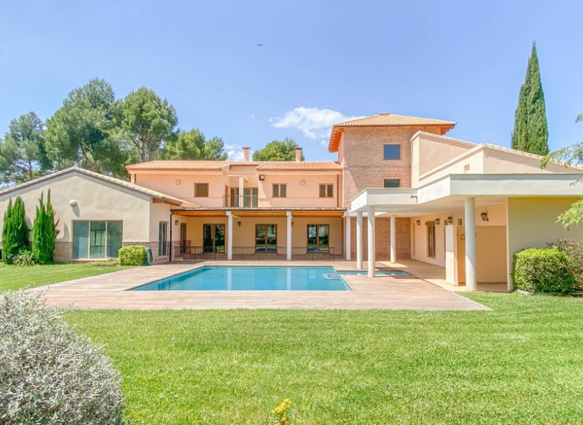 Revente - Villa -
Penaguila