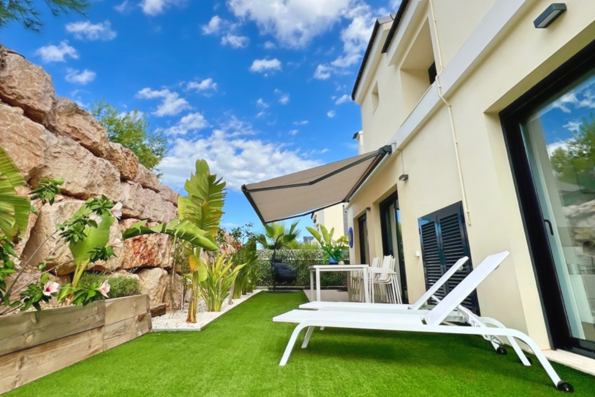 Revente - Villa -
Polop