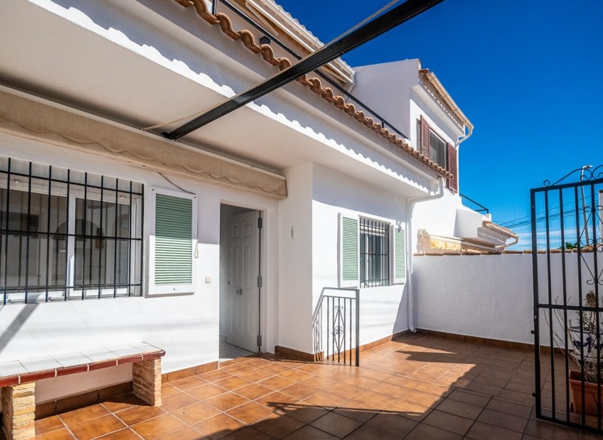Revente - Villa -
SAN MIGUEL DE SALINAS - San Miguel de Salinas
