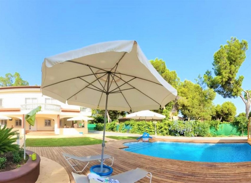 Revente - Villa -
San Vicente del Raspeig