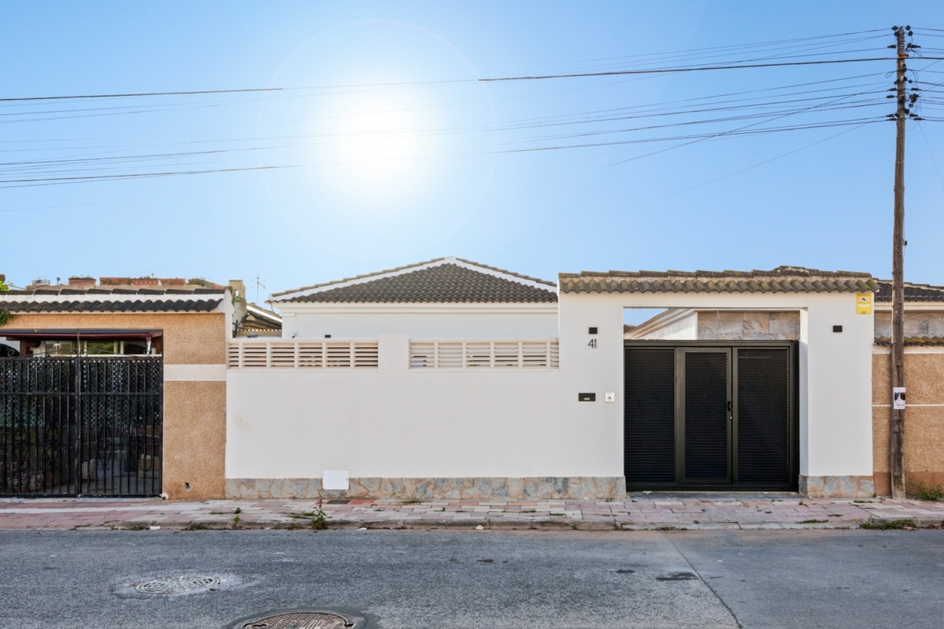 Revente - Villa -
Torrevieja - El chaparral