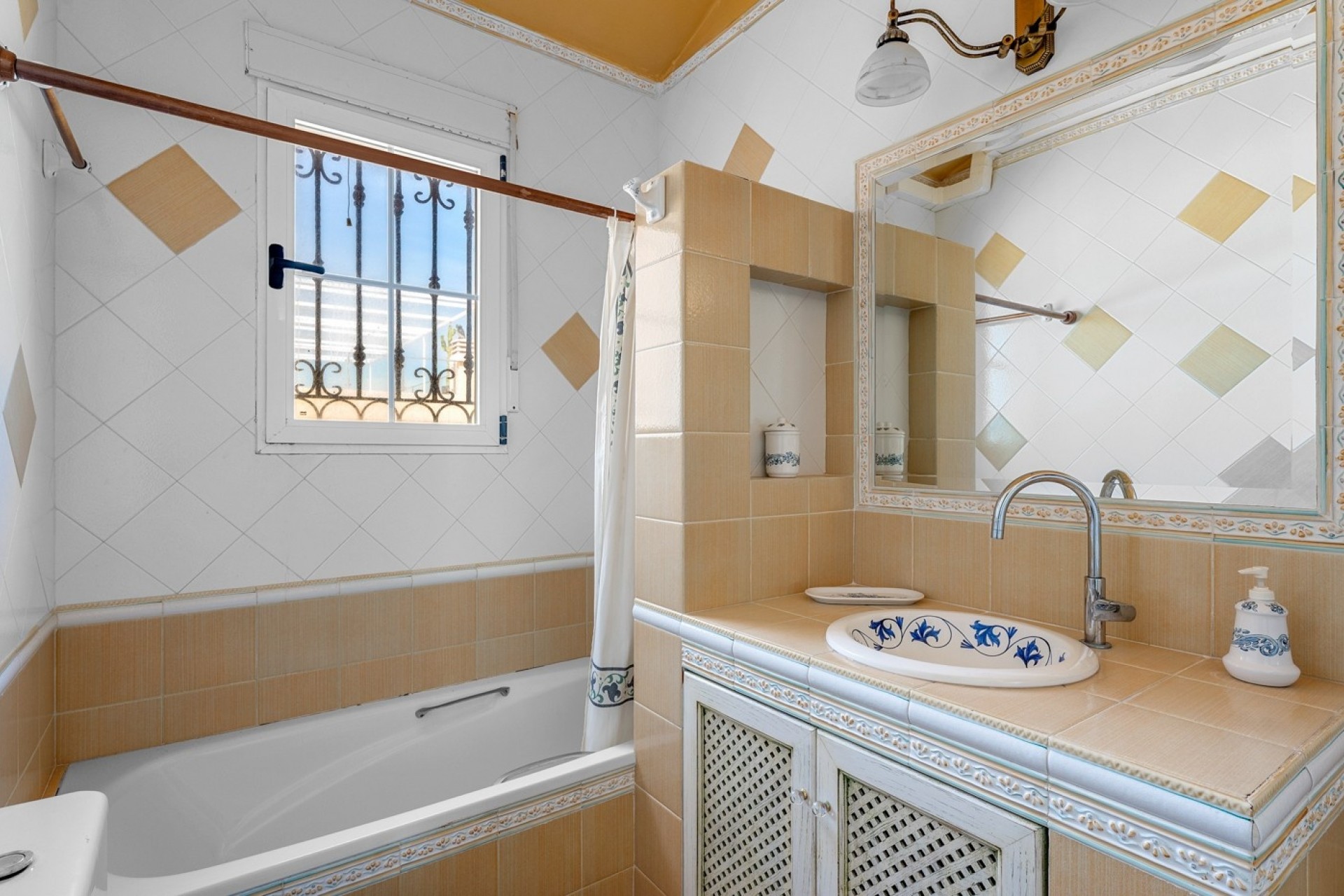 Revente - Villa -
Torrevieja - La Mata