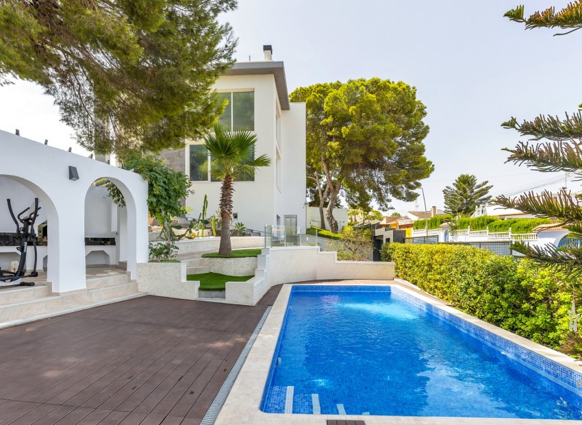 Revente - Villa -
Torrevieja - Los Balcones