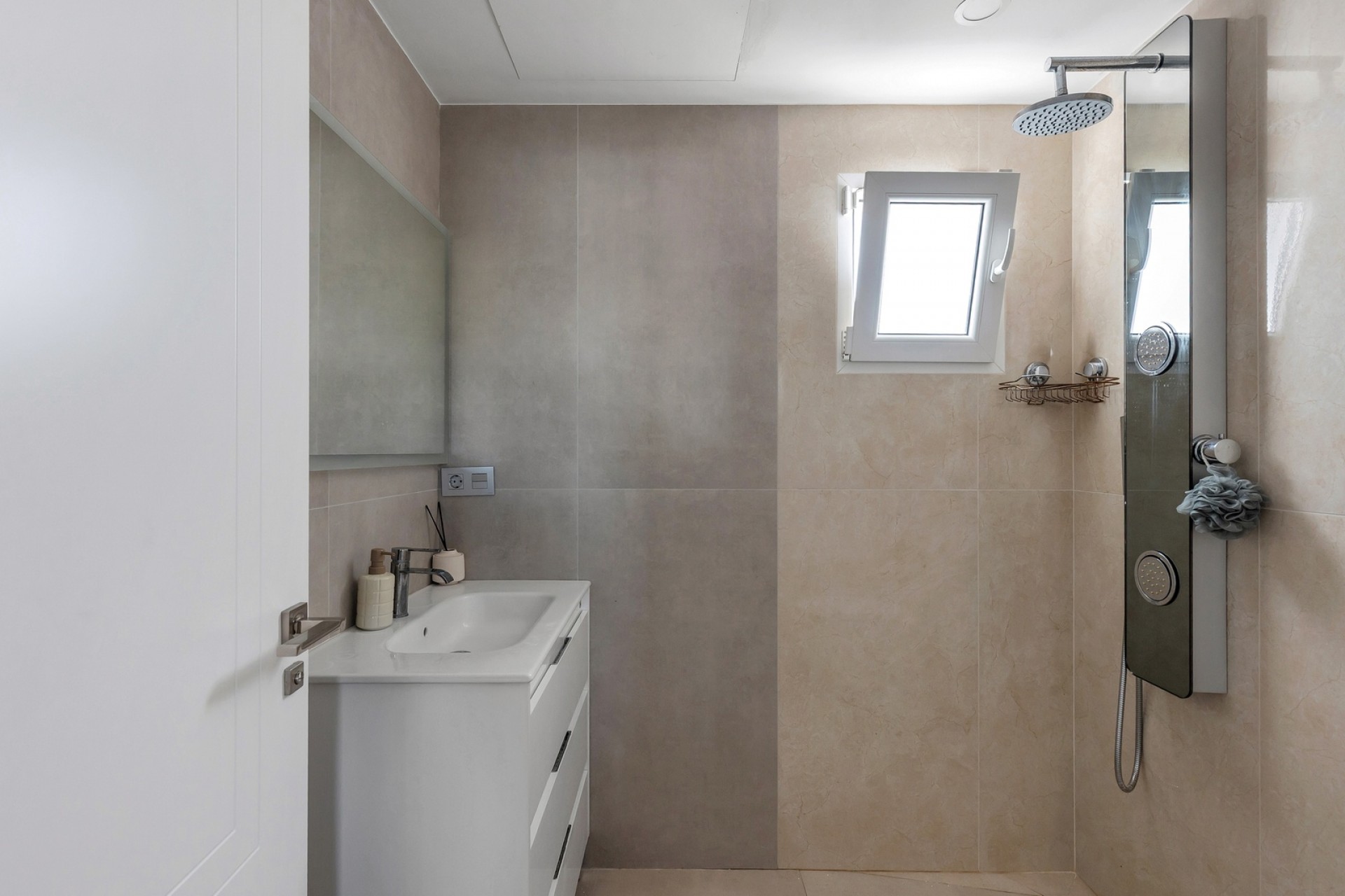 Revente - Villa -
Torrevieja - Los Balcones