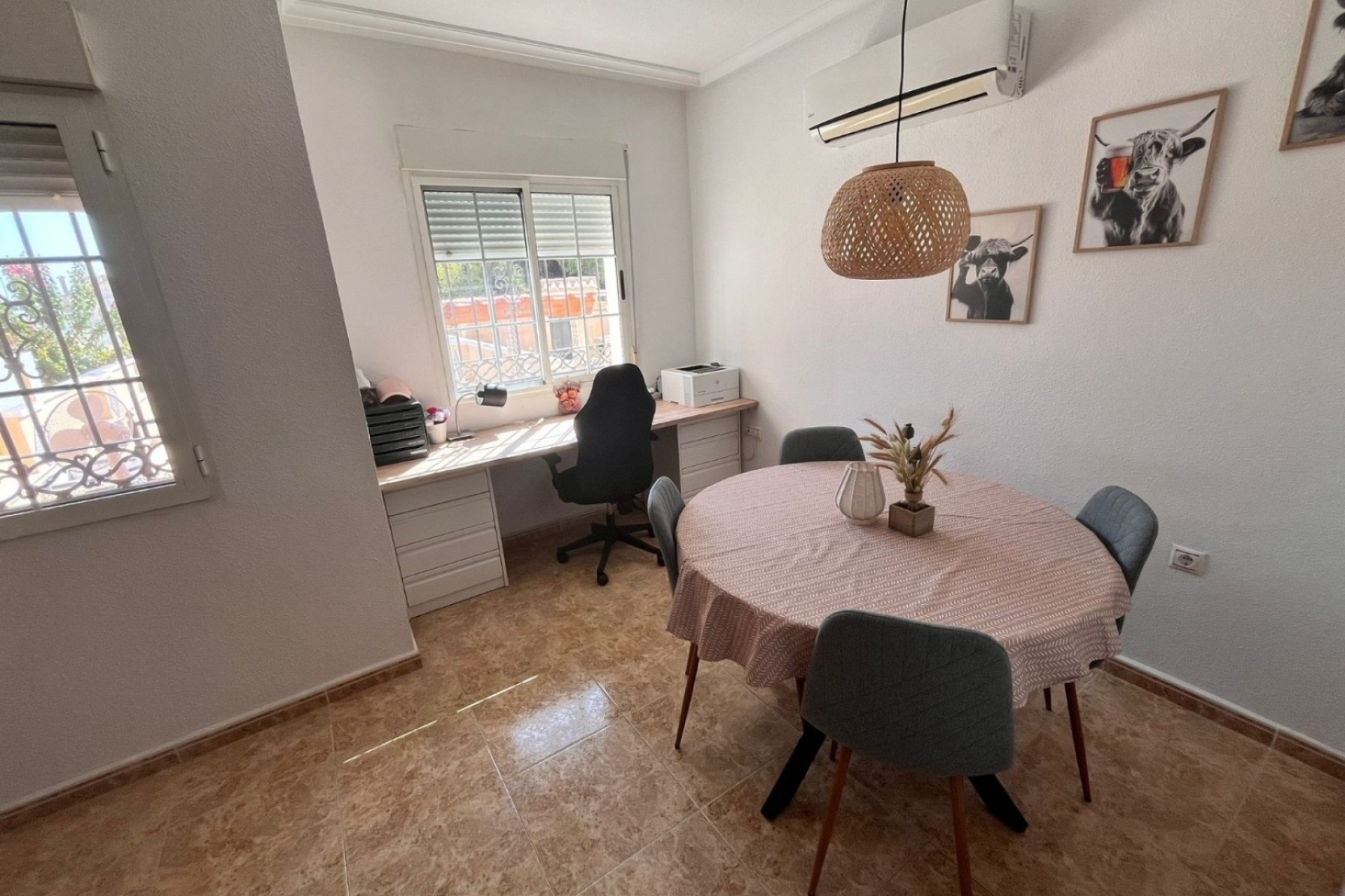 Revente - Villa -
Villamartin