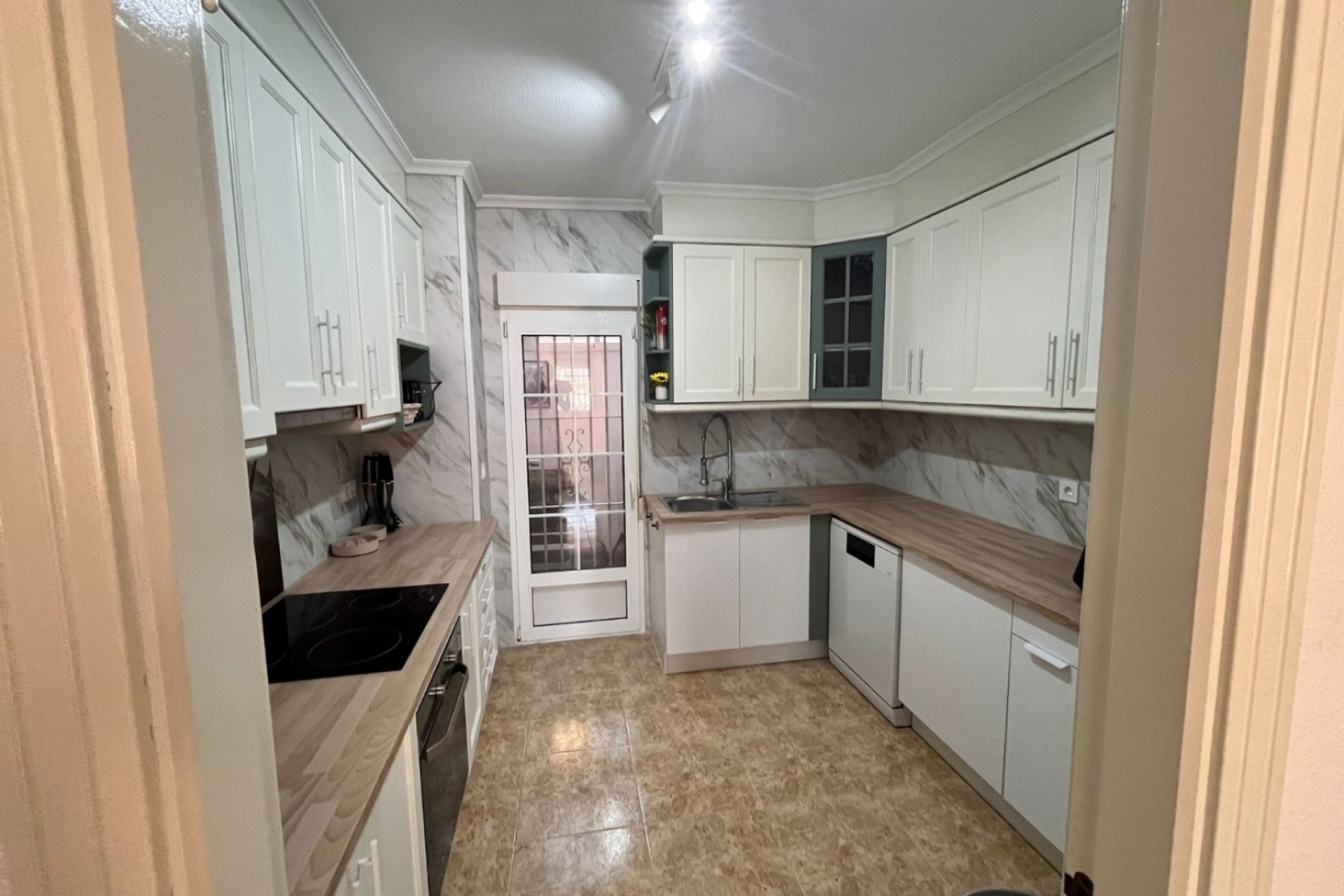 Revente - Villa -
Villamartin