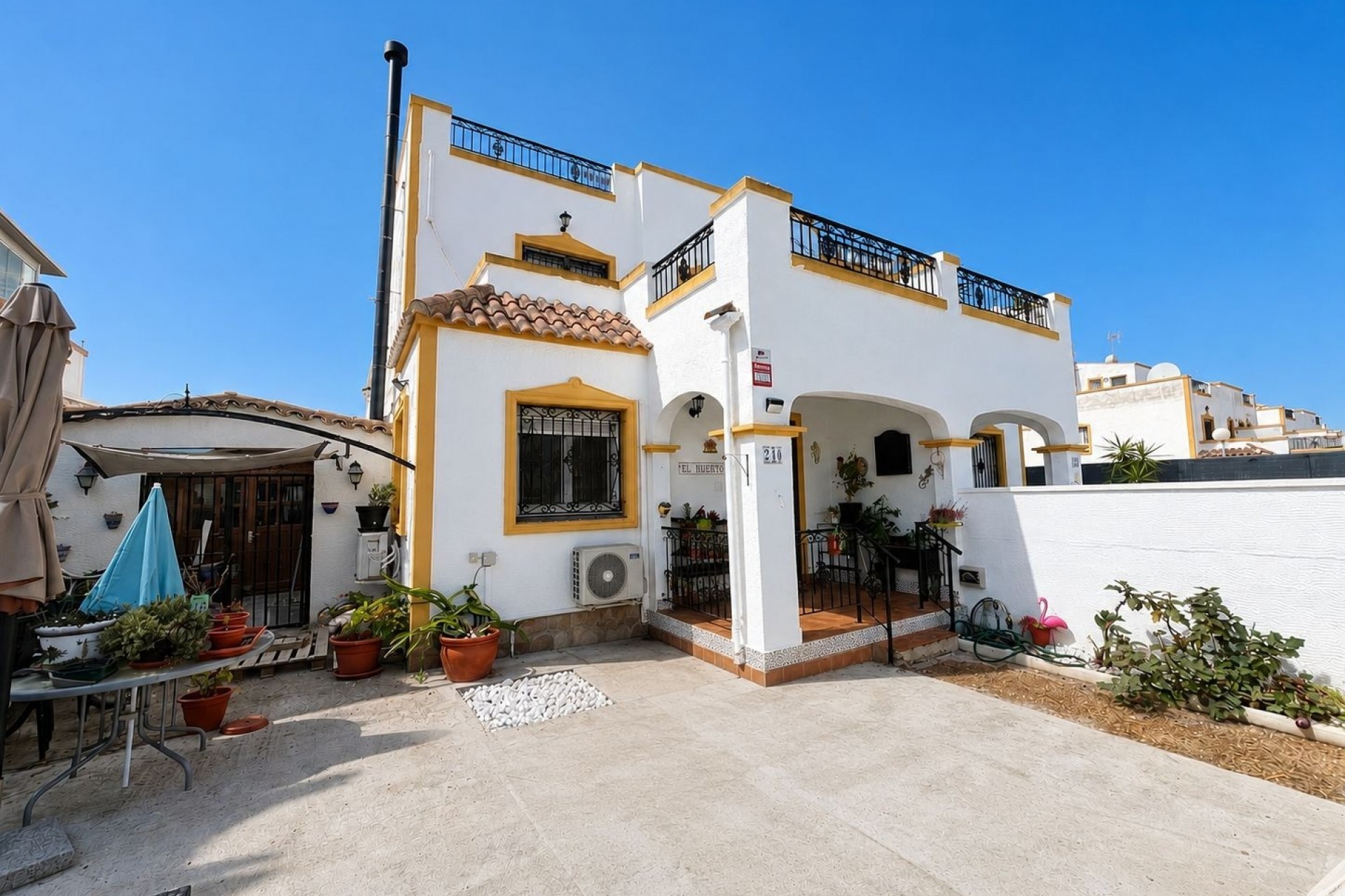 Revente - Villa -
VISTABELLA GOLF - Entre Naranjos
