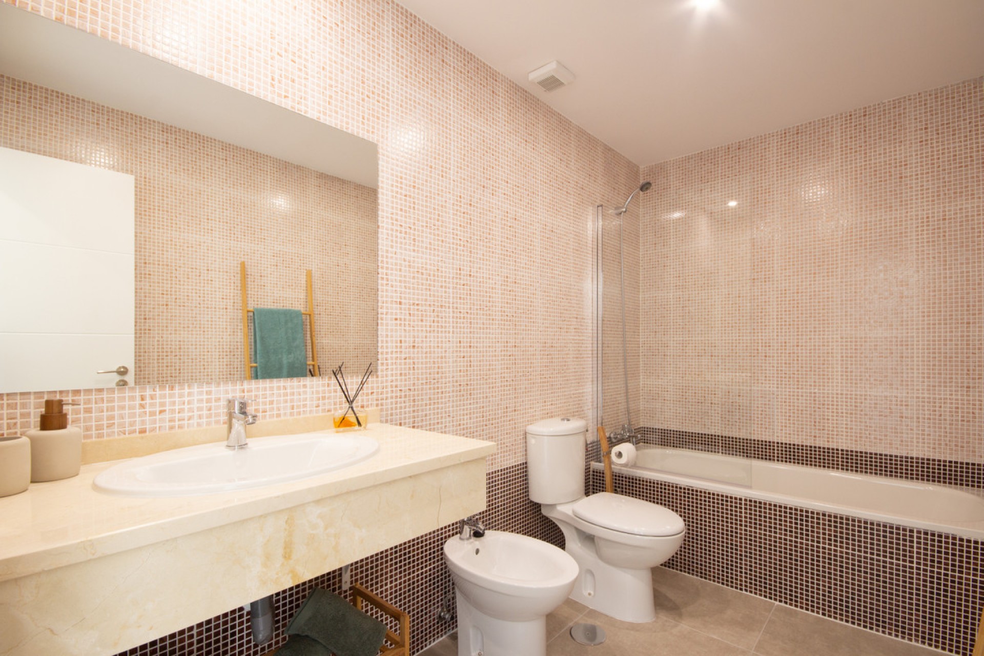 Rynek Wtórny - Apartament -
Istán