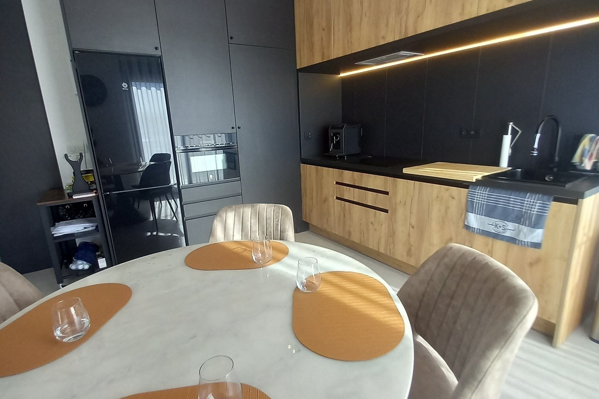 Rynek Wtórny - Apartament -
San Miguel de Salinas