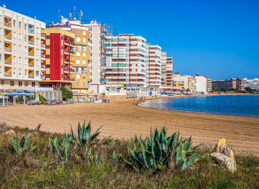 Rynek Wtórny - Apartament -
TORREVIEJA - Acequion
