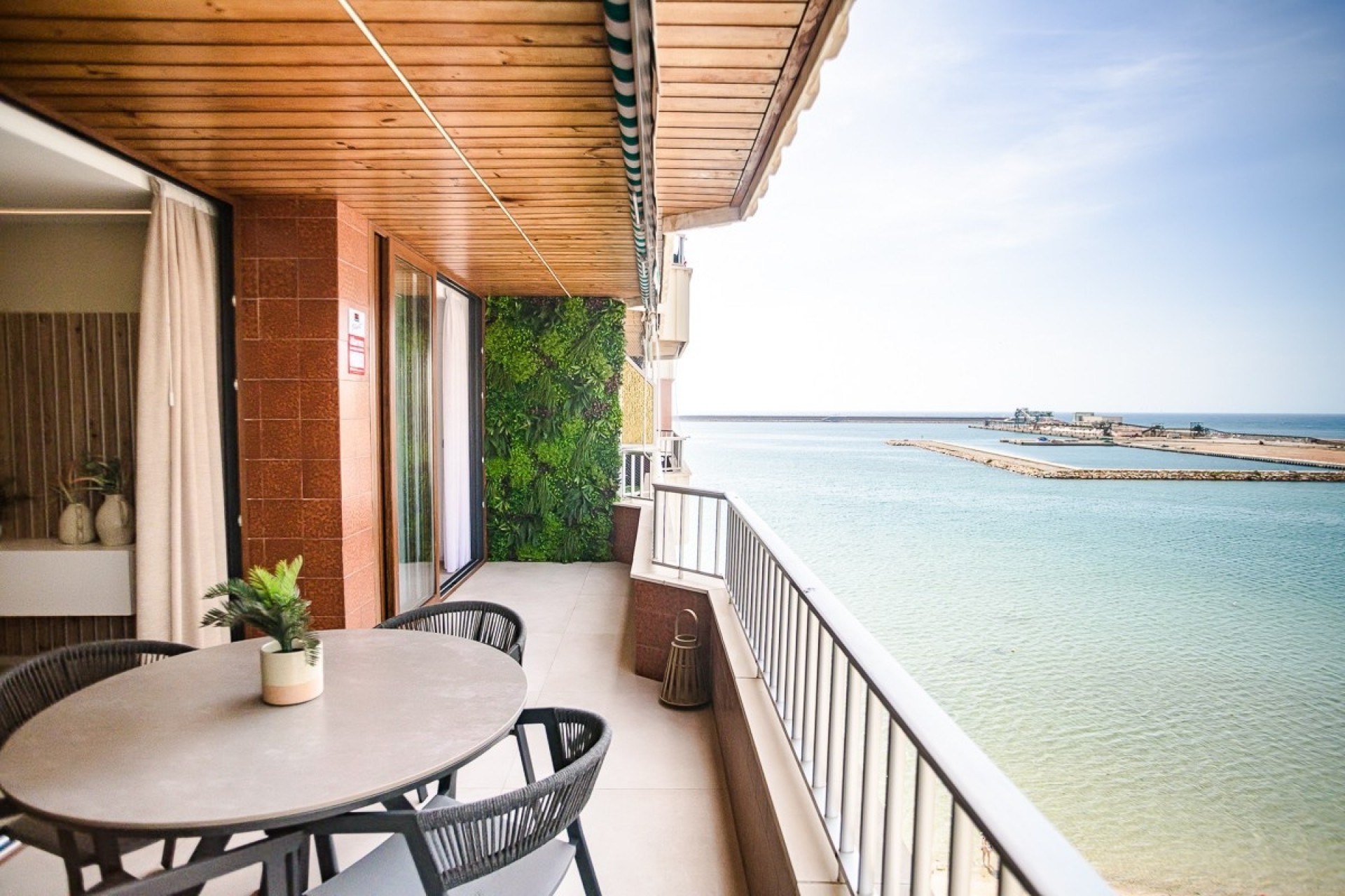 Rynek Wtórny - Apartament -
TORREVIEJA - Acequion