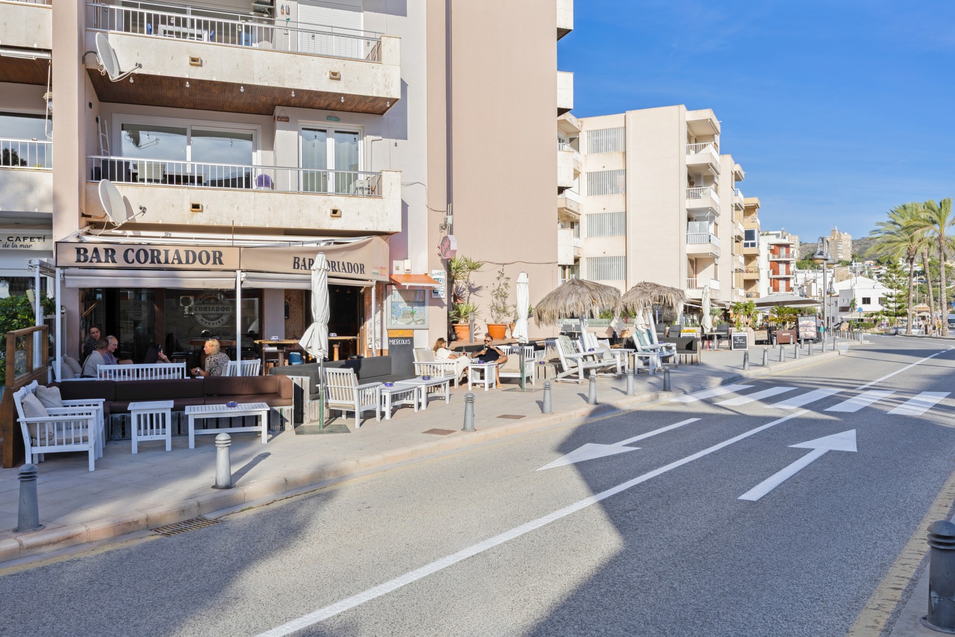 Rynek Wtórny - Bar / Restauracja -
Moraira - Casco Urbano