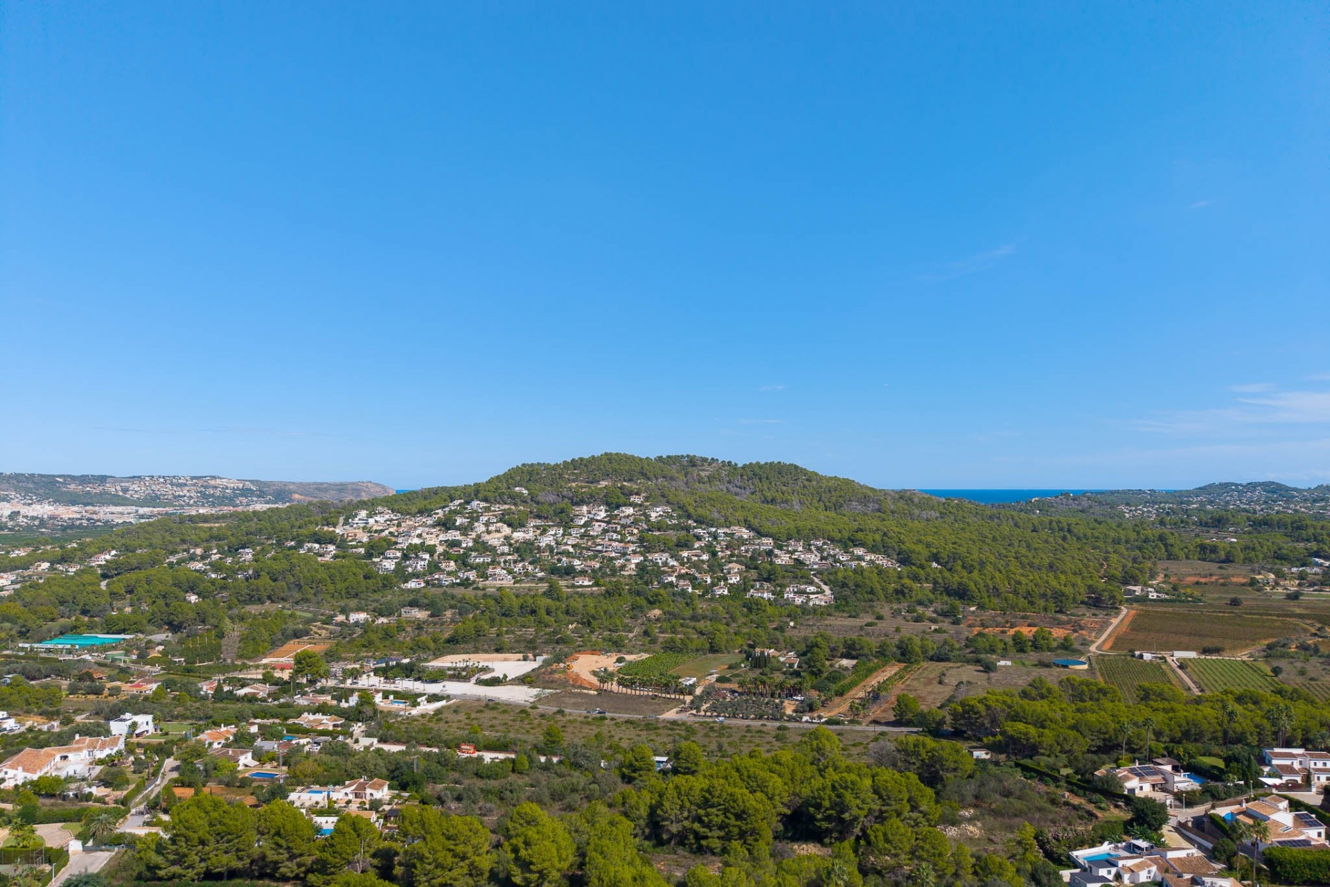 Rynek Wtórny - Działka -
Jávea - La Lluca