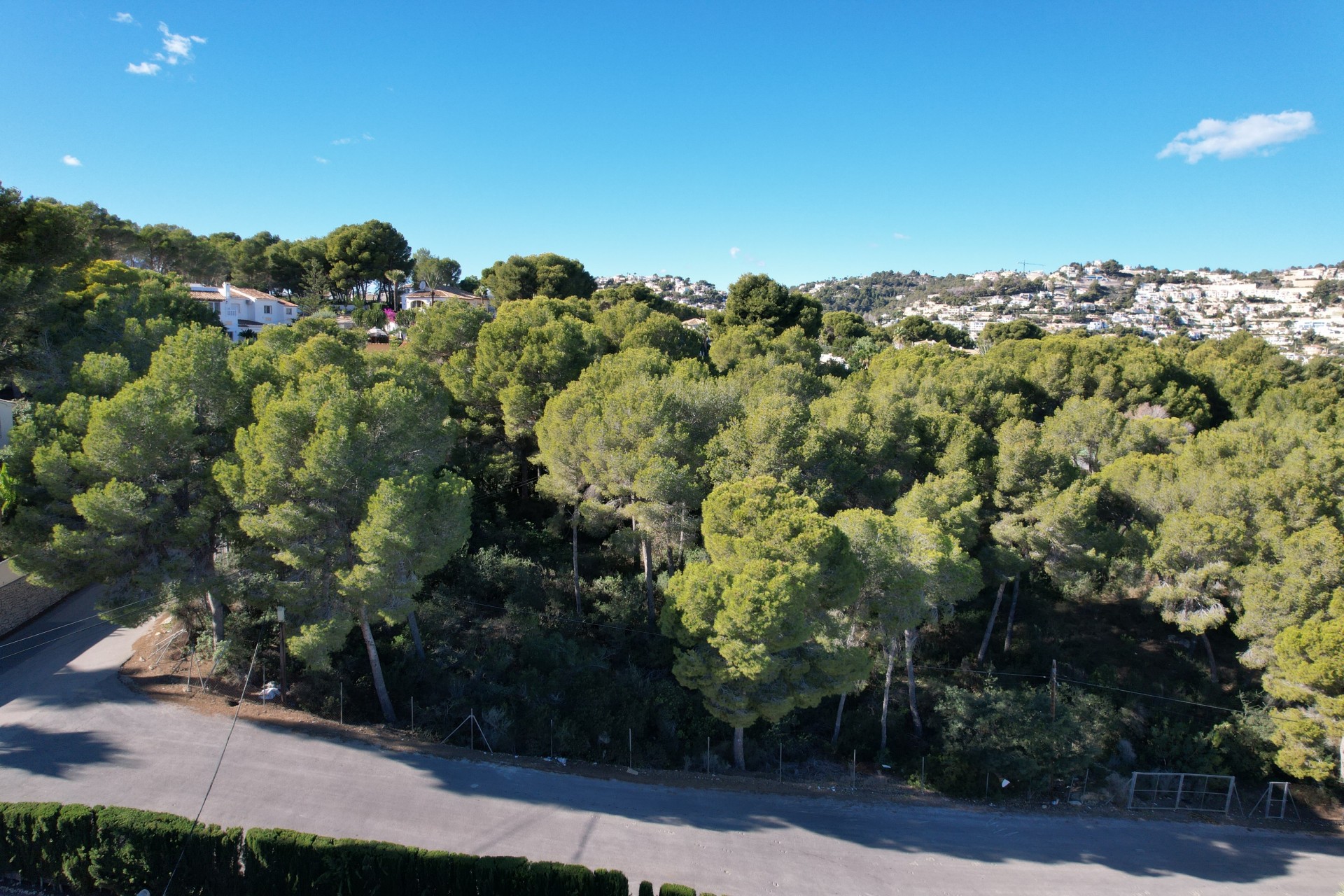 Rynek Wtórny - Działka miejska -
Moraira - Pinar del Advocat - Cometa