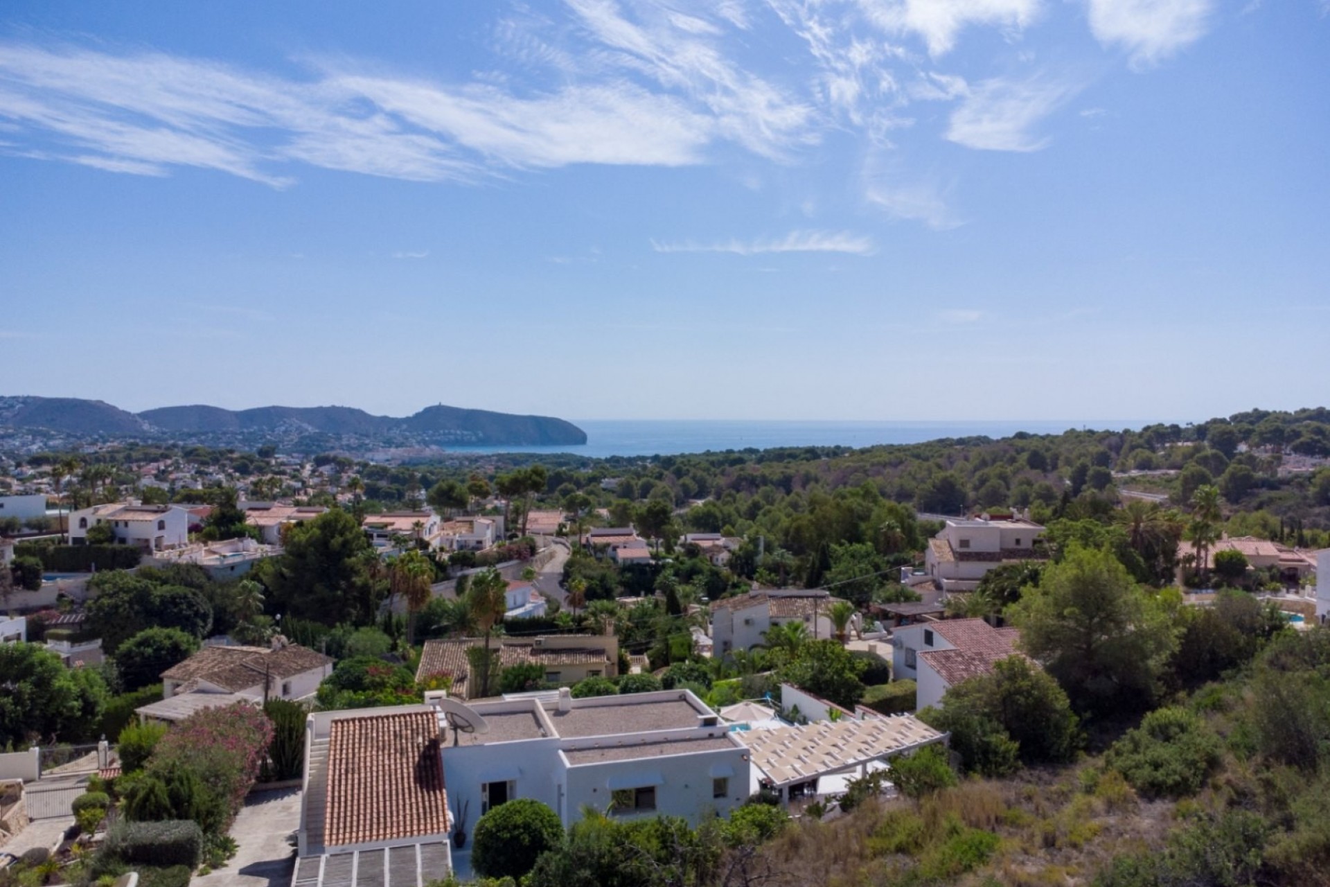 Rynek Wtórny - Działka -
Moraira - Benimeit