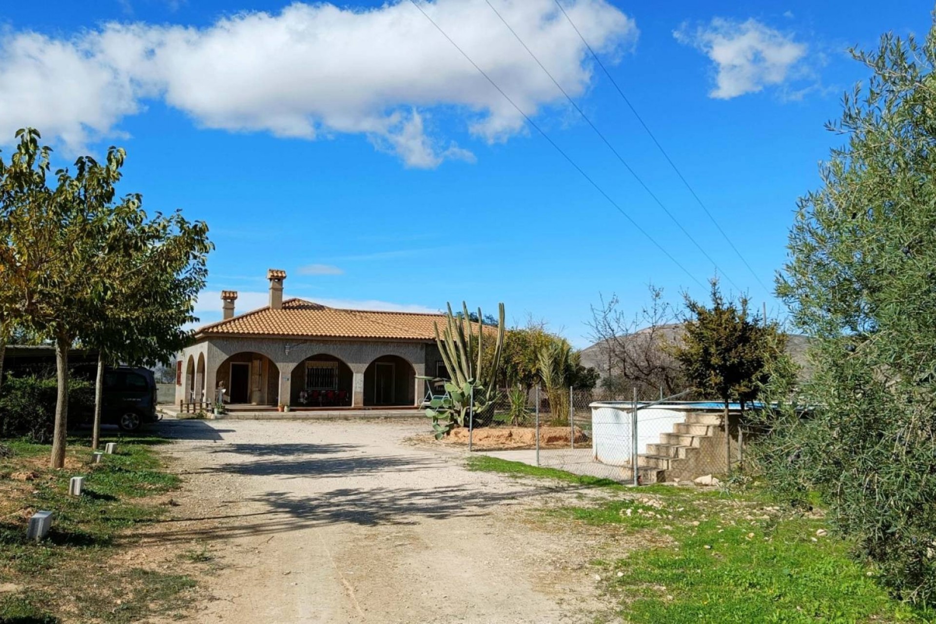 Rynek Wtórny - Finca -
Hondón de los Fráiles
