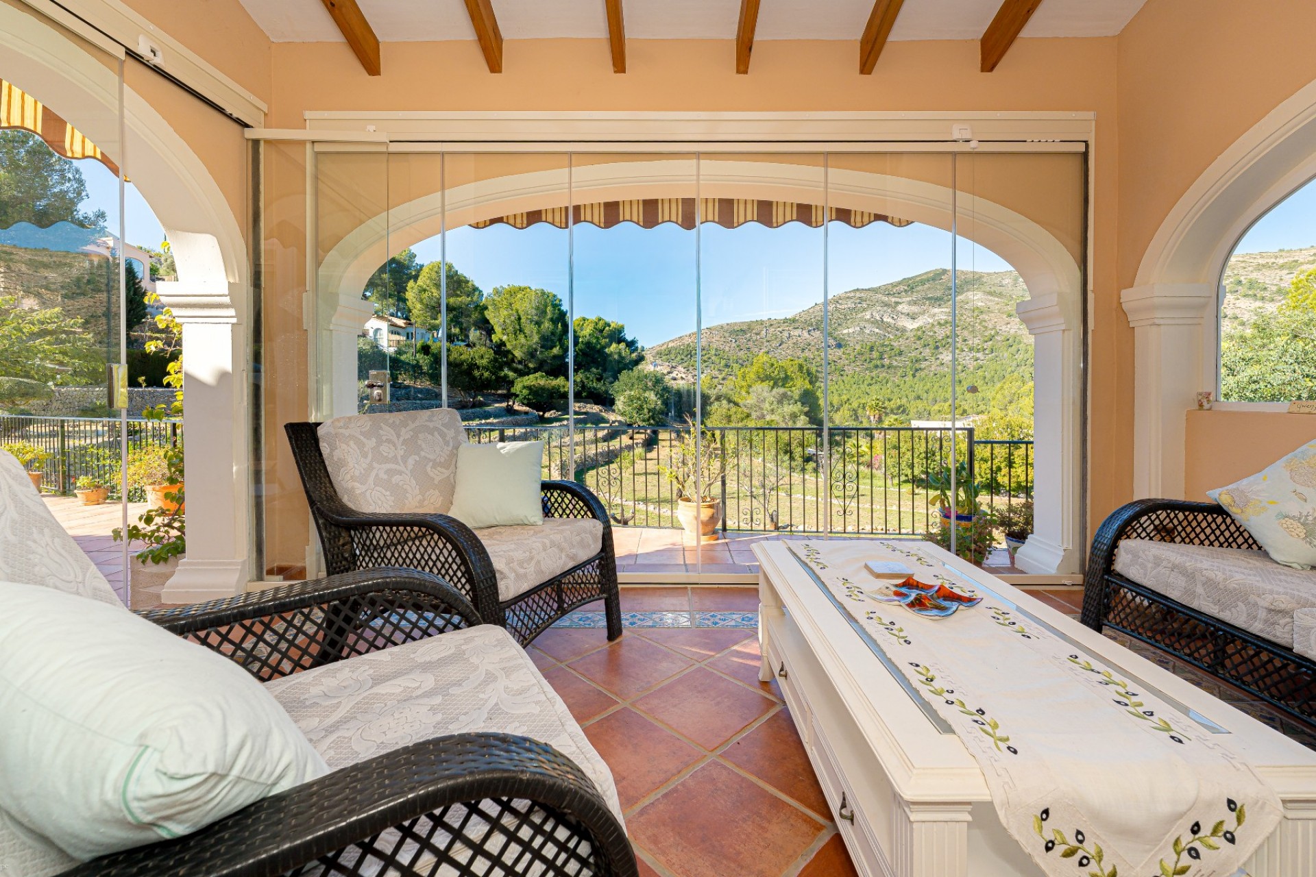 Rynek Wtórny - Finca -
Lliber