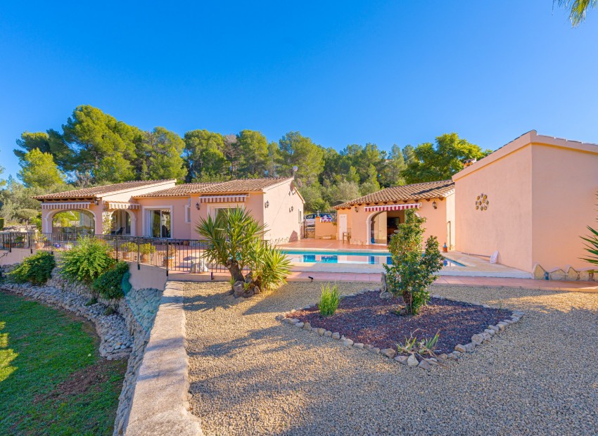 Rynek Wtórny - Finca -
Lliber