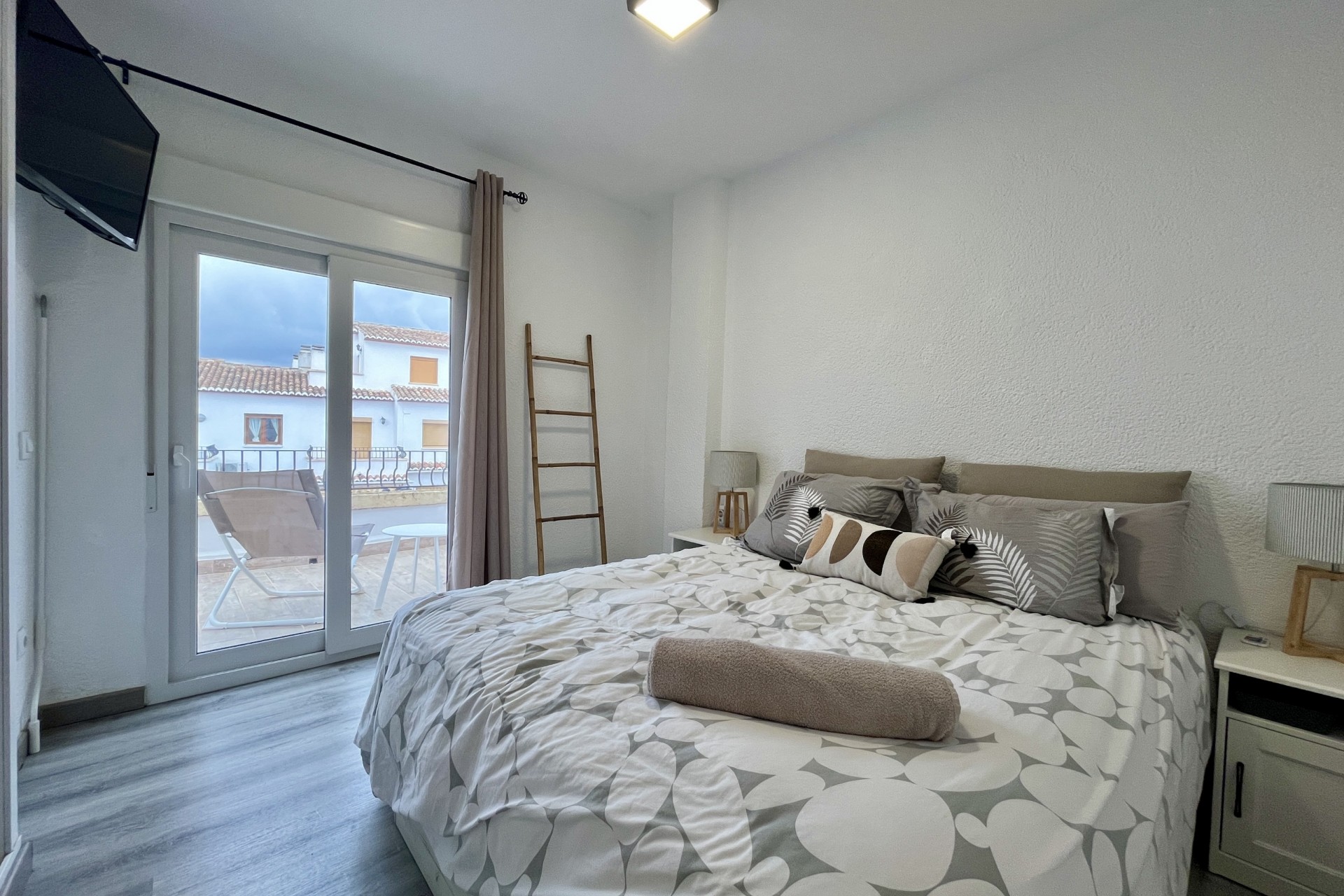 Rynek Wtórny -  -
Jávea / Xàbia - Montañar - El Arenal
