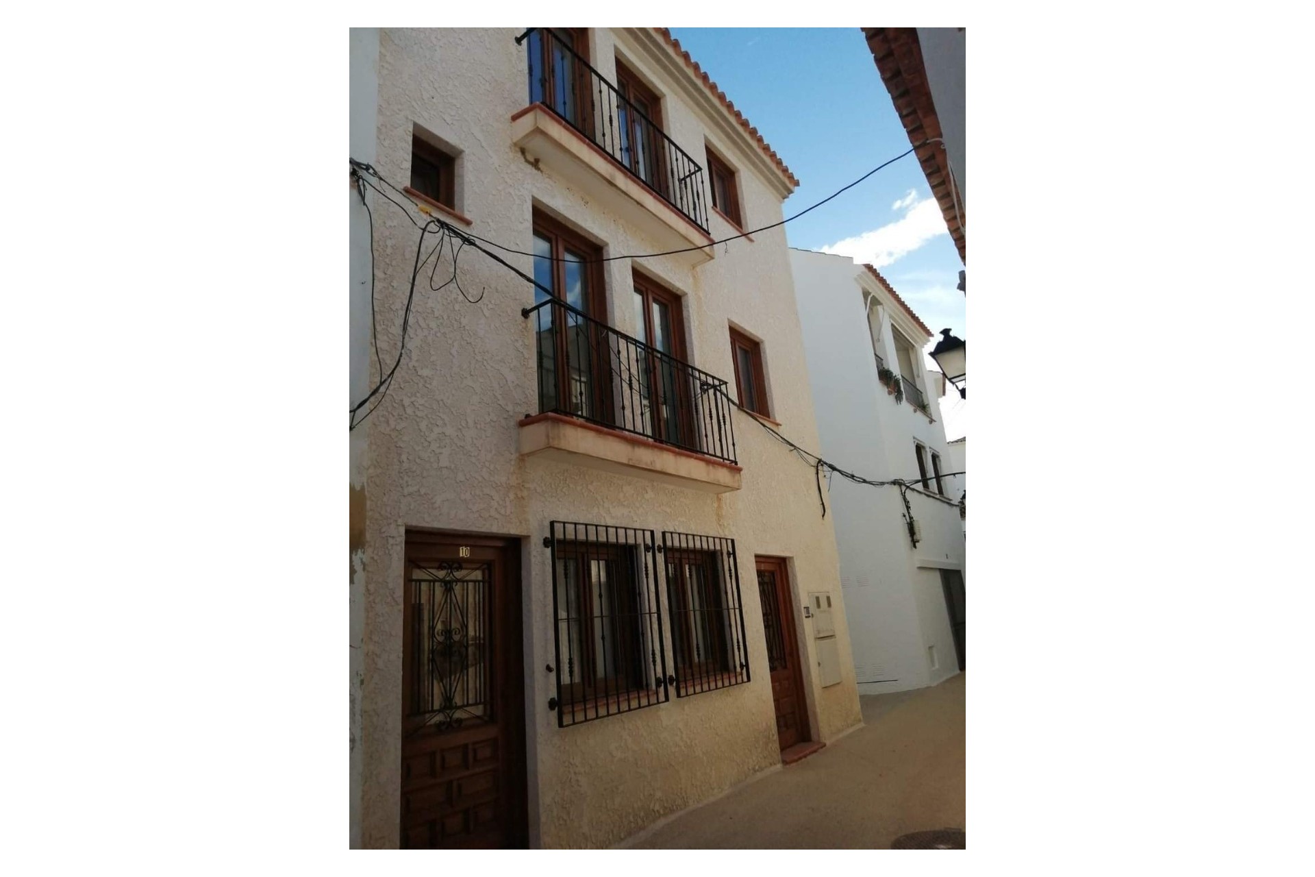 Rynek Wtórny - Kamienica -
Altea - Altea La Vella