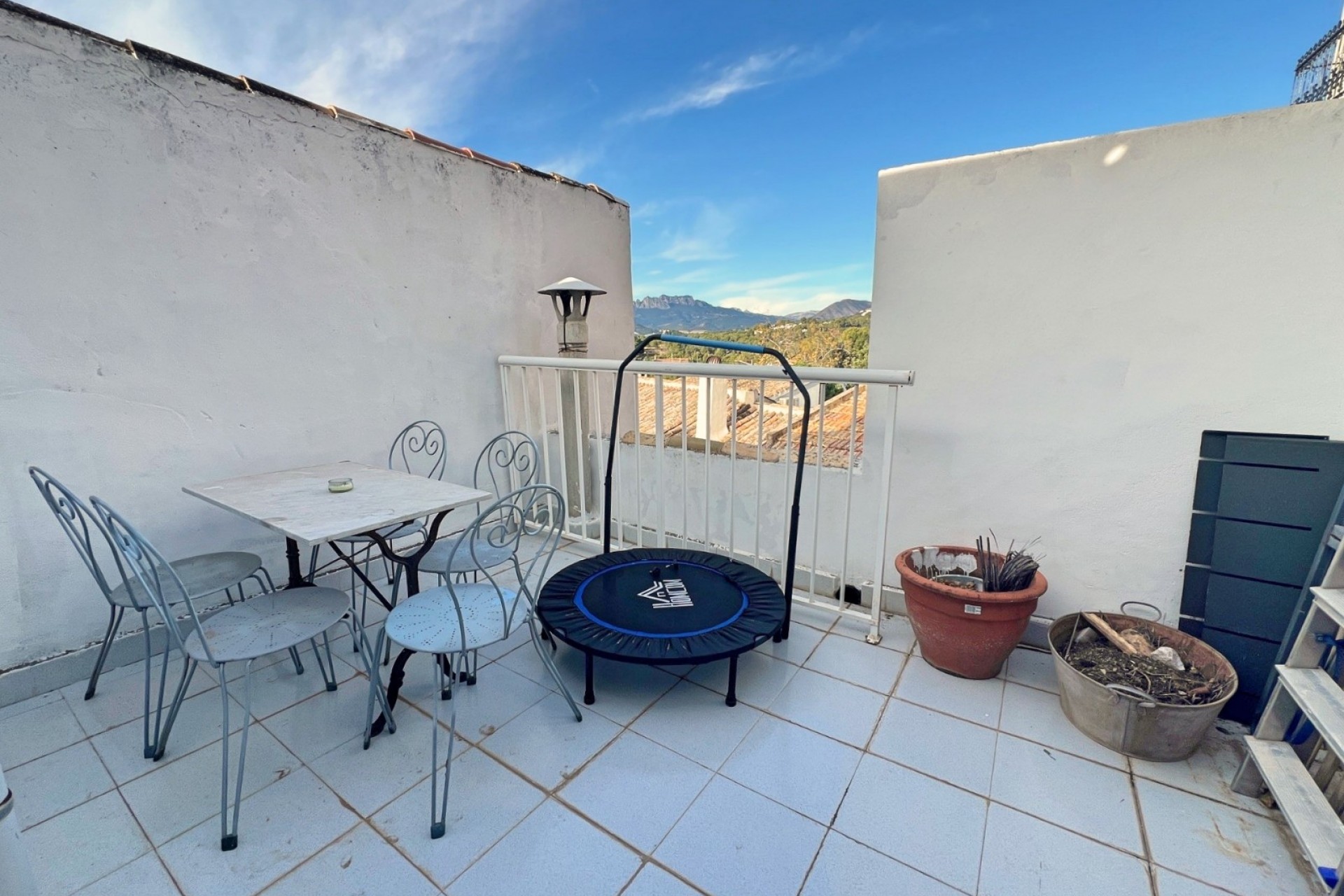 Rynek Wtórny - Kamienica -
Altea - La Vieja