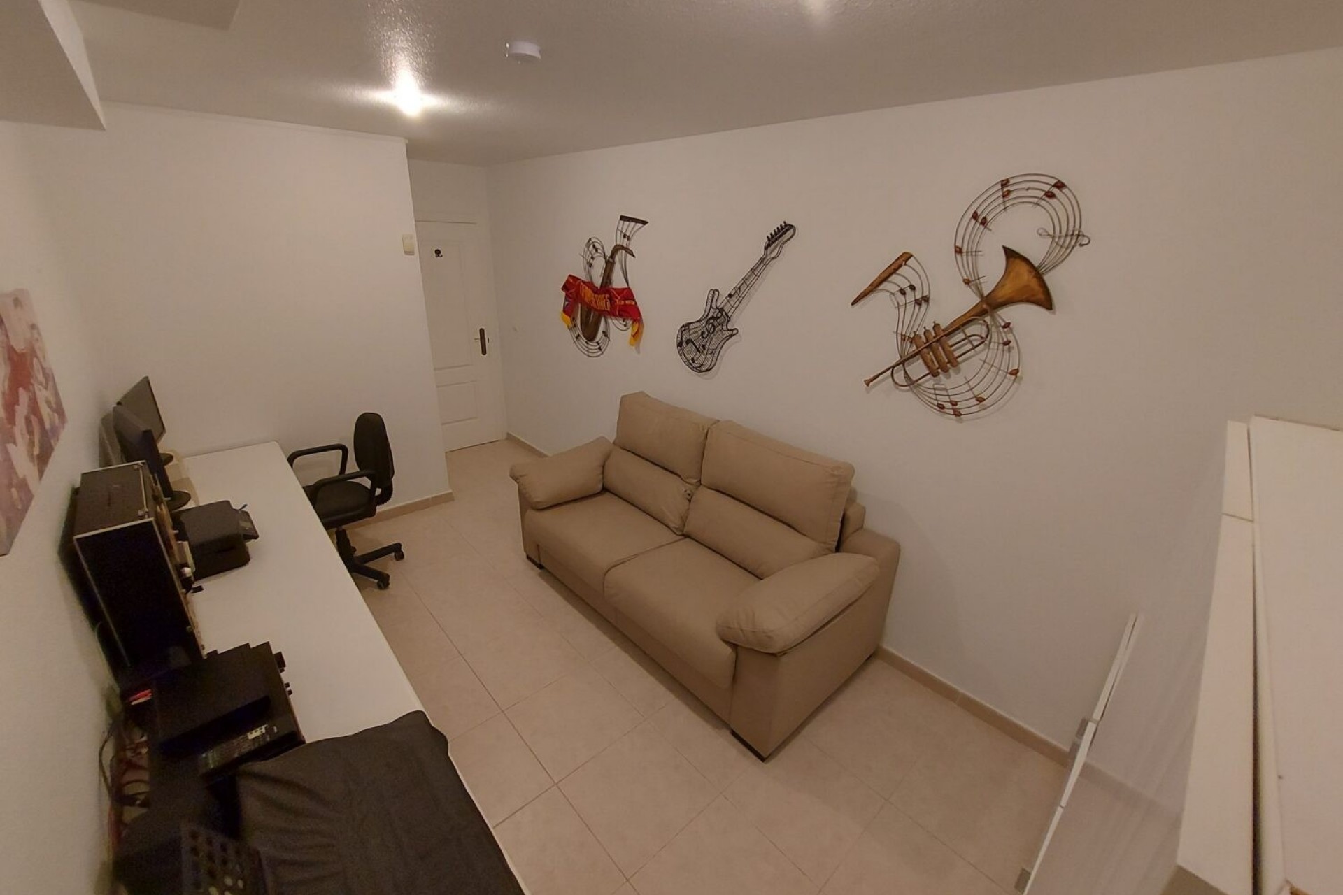 Rynek Wtórny - Kamienica -
Benijofar