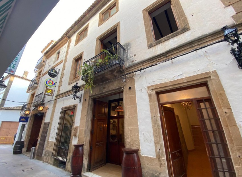Rynek Wtórny - Komercyjne -
Jávea / Xàbia - Centro ciudad
