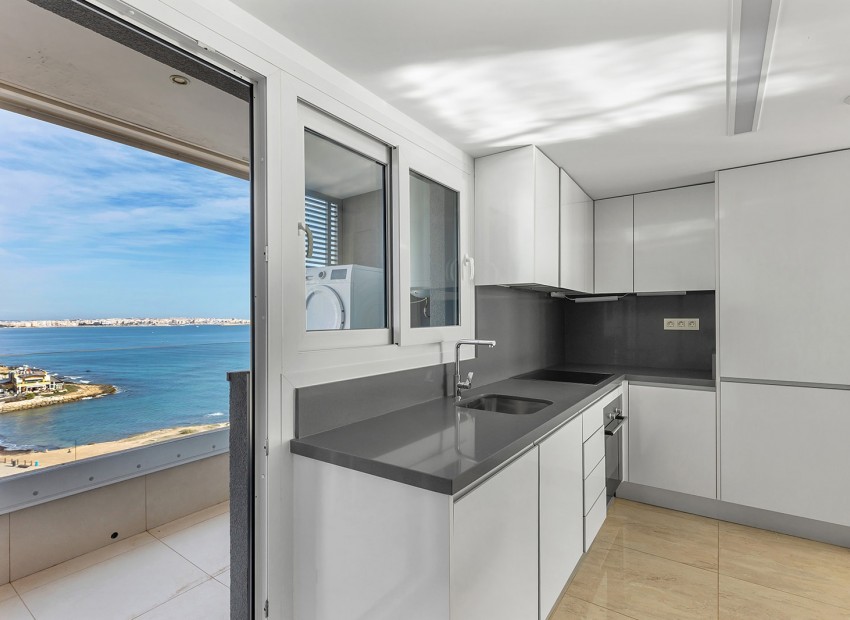 Rynek Wtórny - Penthouse -
Torrevieja - Punta Prima