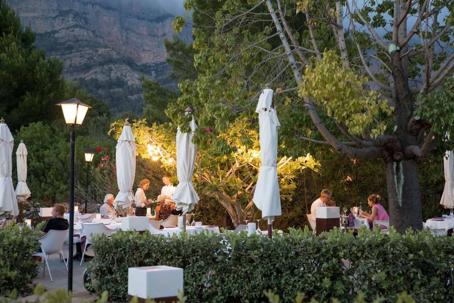 Rynek Wtórny - Restauracja -
Jávea / Xàbia - Montgó - Ermita