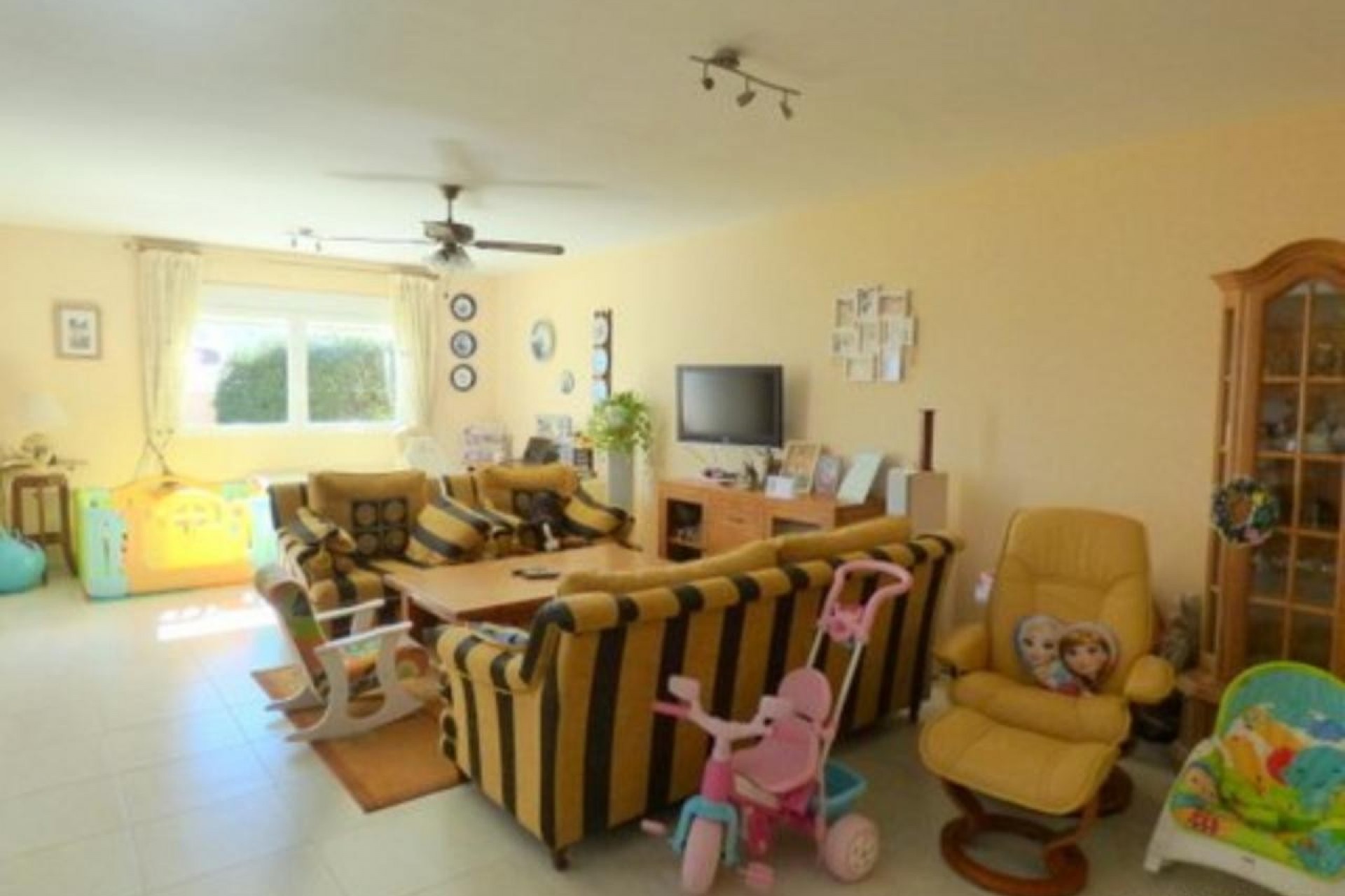 Rynek Wtórny - Willa -
Alfaz del Pi