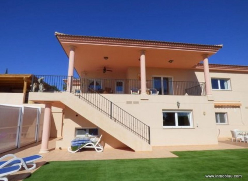 Rynek Wtórny - Willa -
Alfaz del Pi