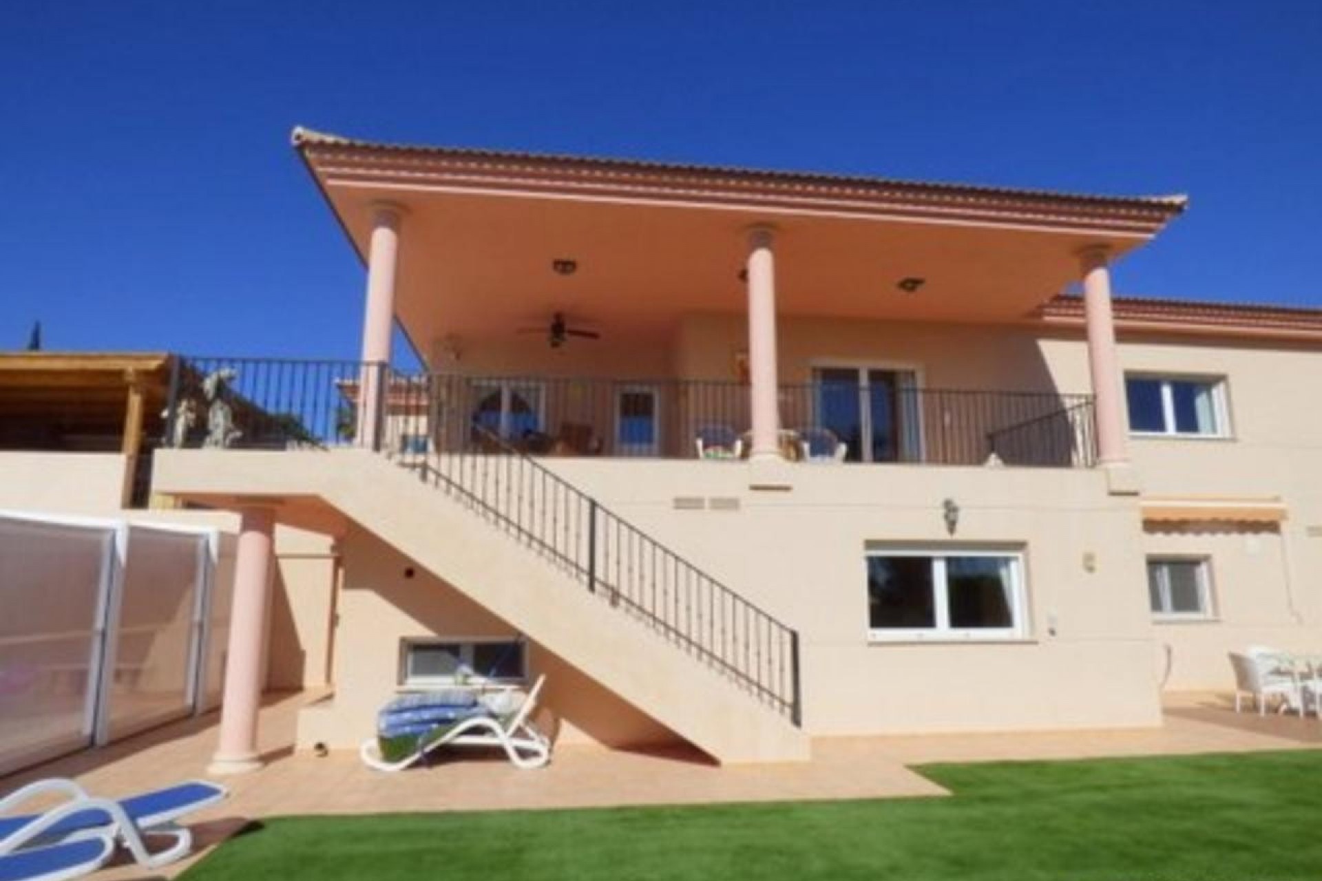 Rynek Wtórny - Willa -
Alfaz del Pi