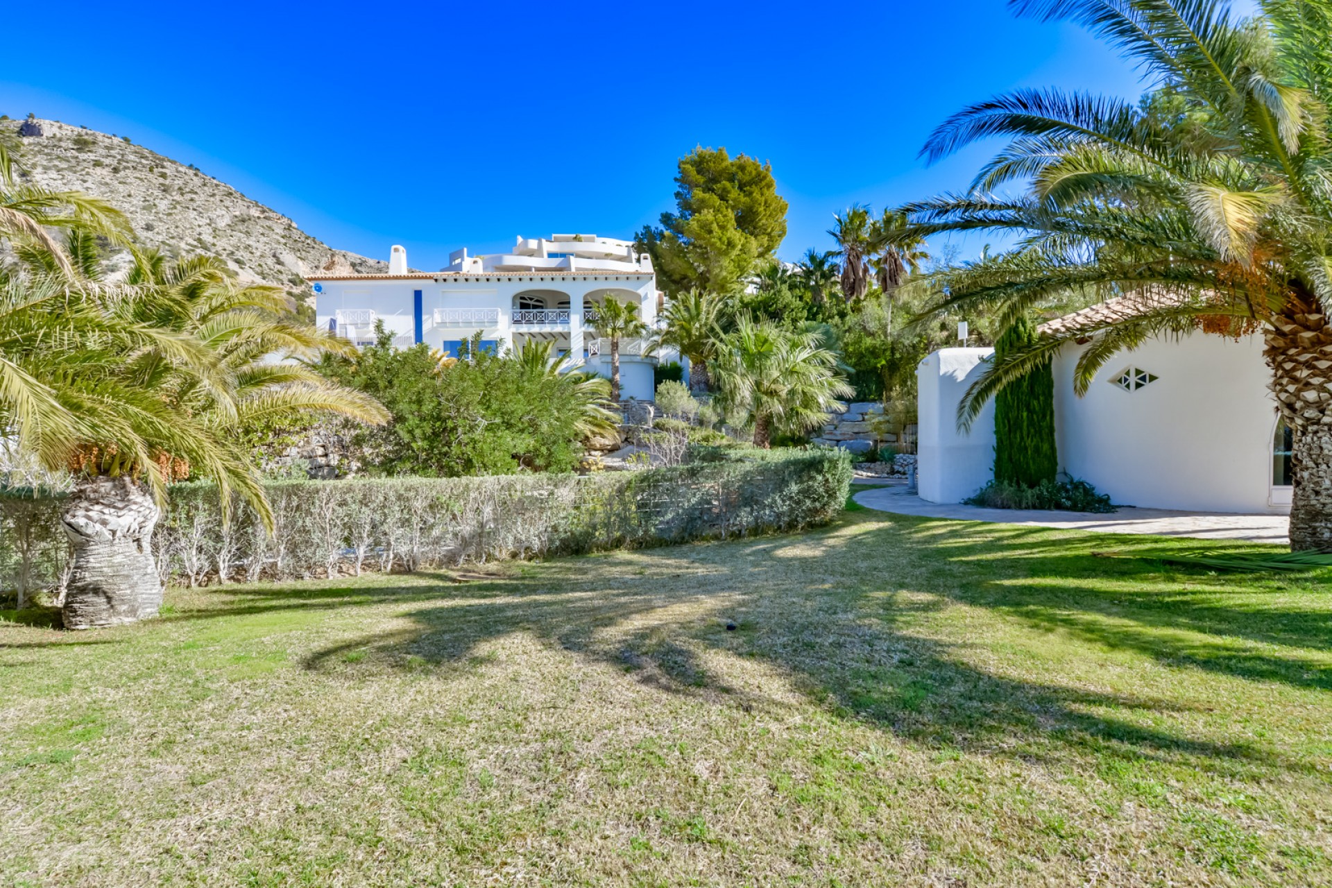 Rynek Wtórny - Willa -
Altea - Sierra de Altea