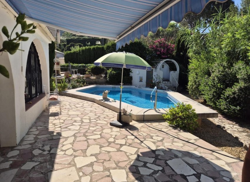 Rynek Wtórny - Willa -
Altea