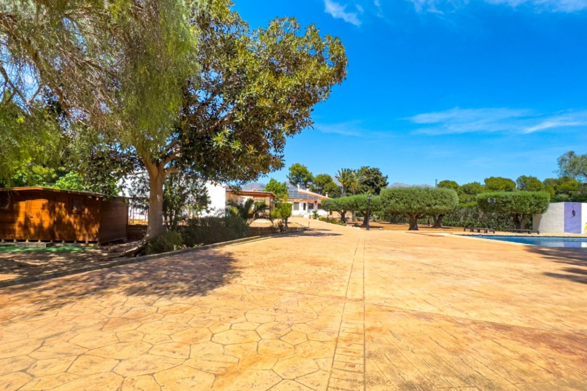 Rynek Wtórny - Willa -
Altea