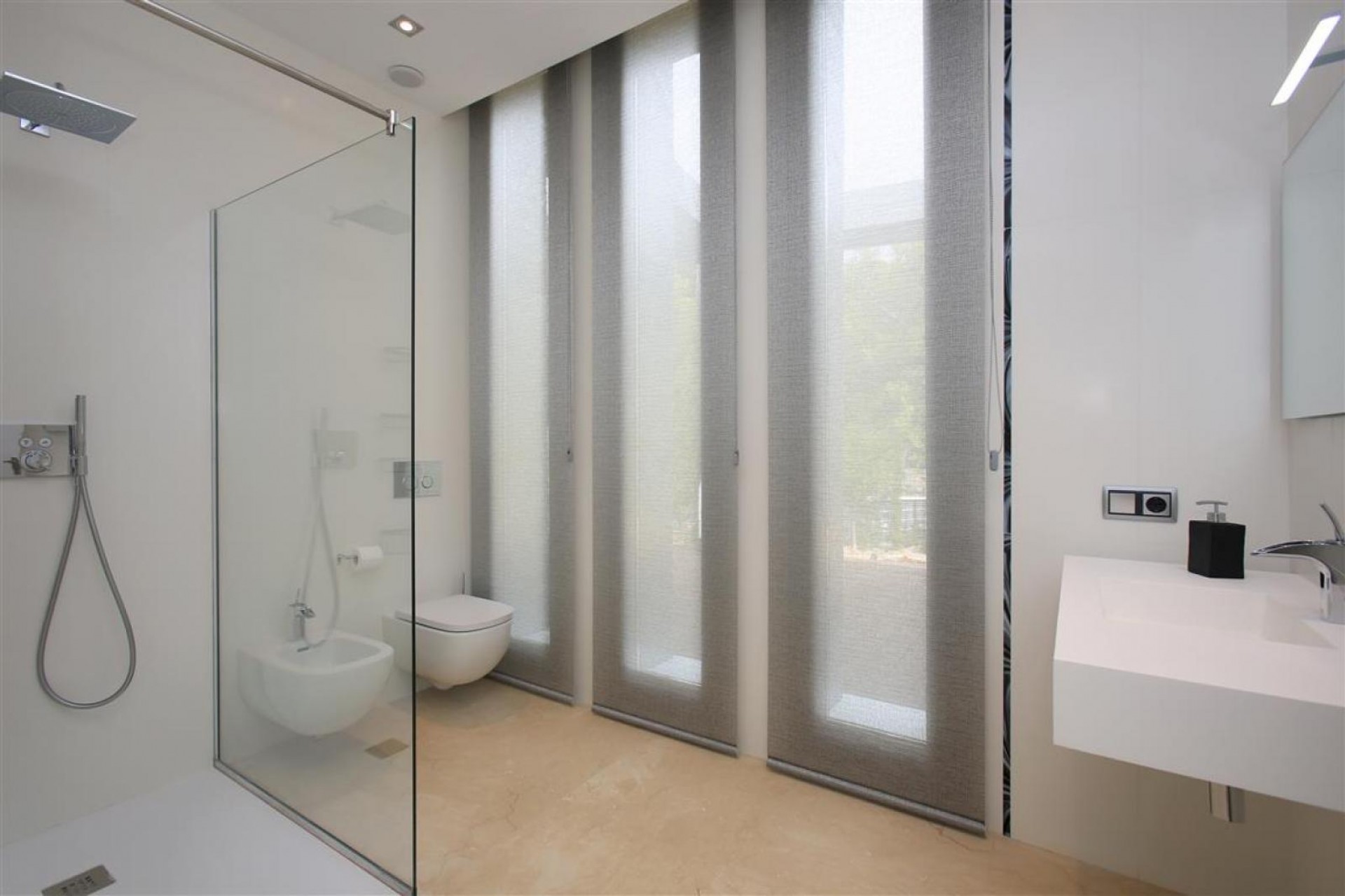 Rynek Wtórny - Willa -
Altea