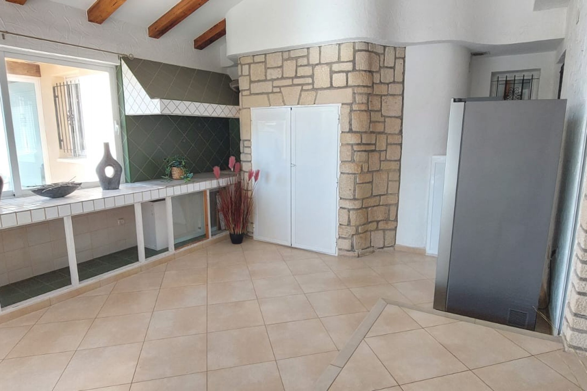 Rynek Wtórny - Willa -
Busot