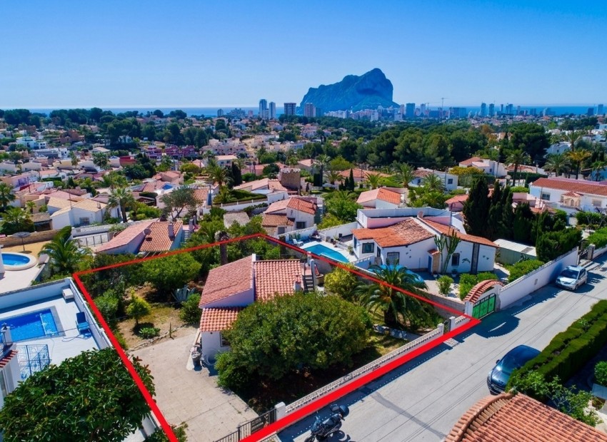 Rynek Wtórny - Willa -
Calpe / Calp - Cometa