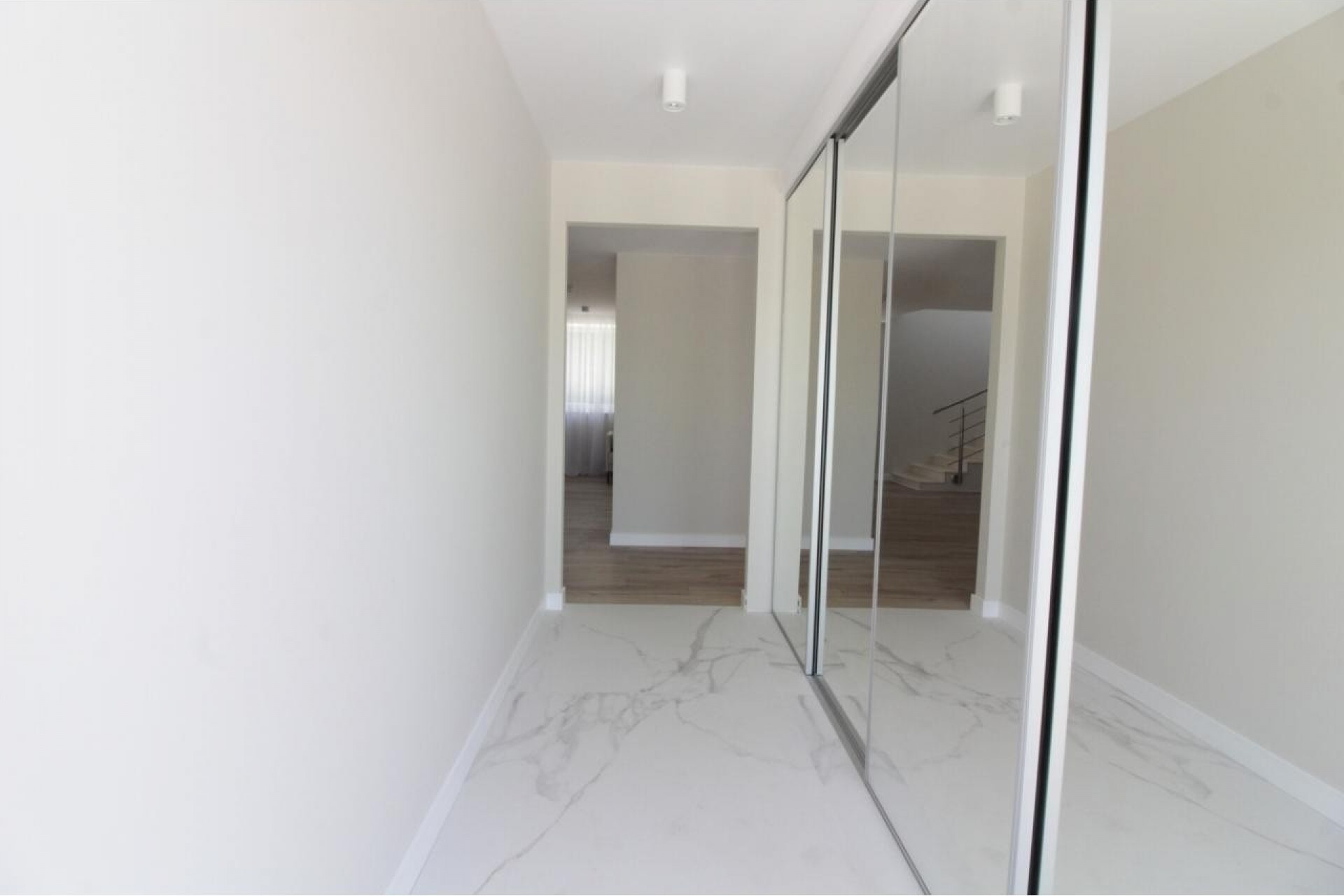 Rynek Wtórny - Willa -
Calpe - Cometa III