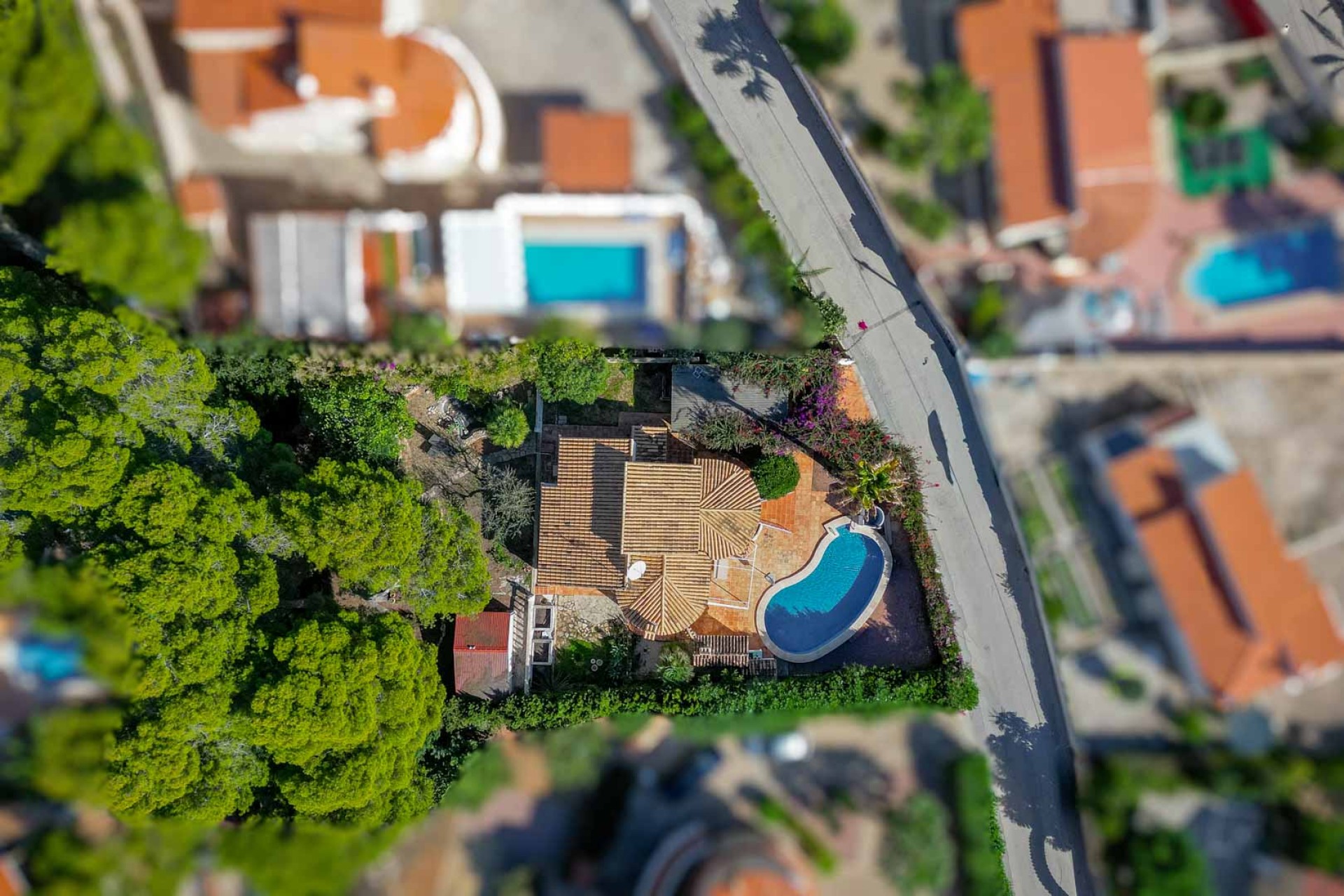 Rynek Wtórny - Willa -
Calpe - Ortenbach