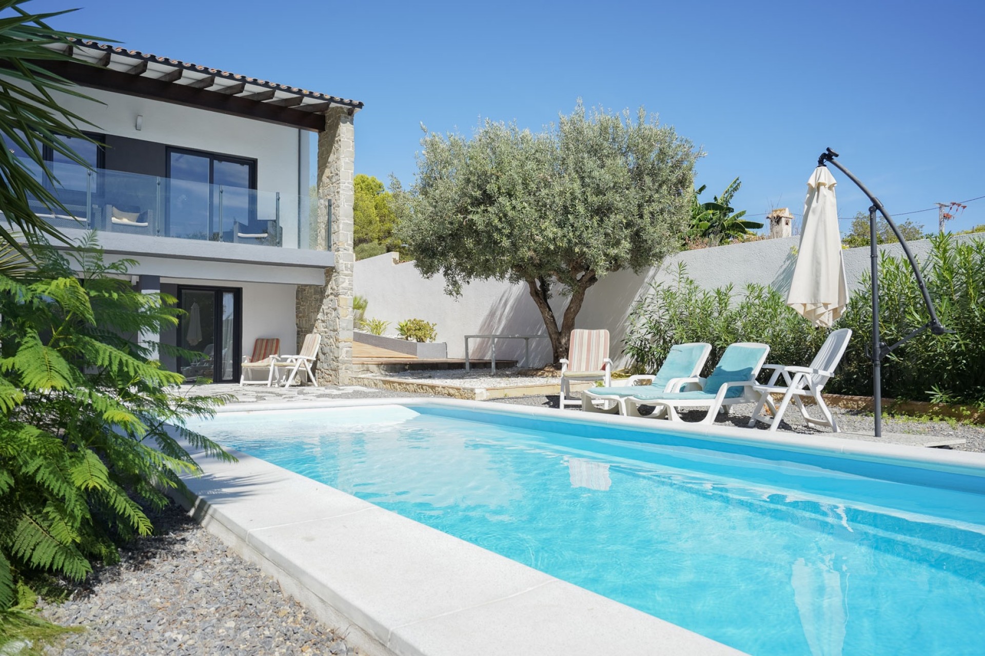 Rynek Wtórny - Willa -
Calpe - Partida Enchinent