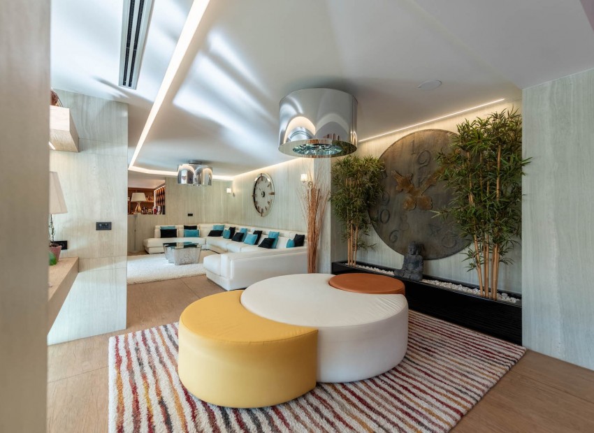 Rynek Wtórny - Willa -
Calpe