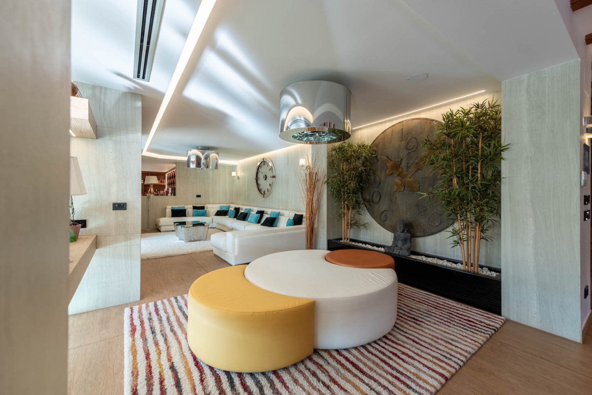 Rynek Wtórny - Willa -
Calpe