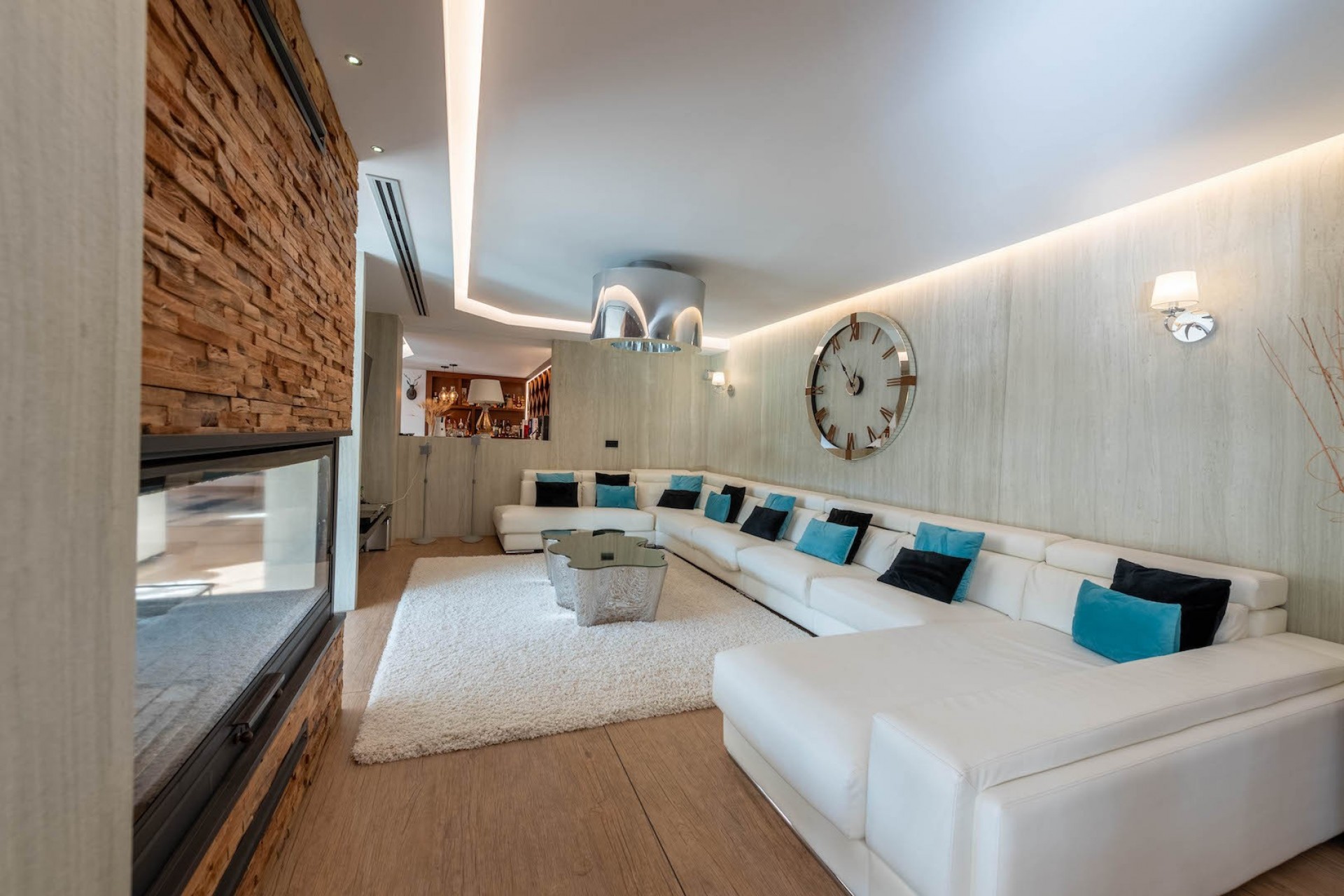 Rynek Wtórny - Willa -
Calpe