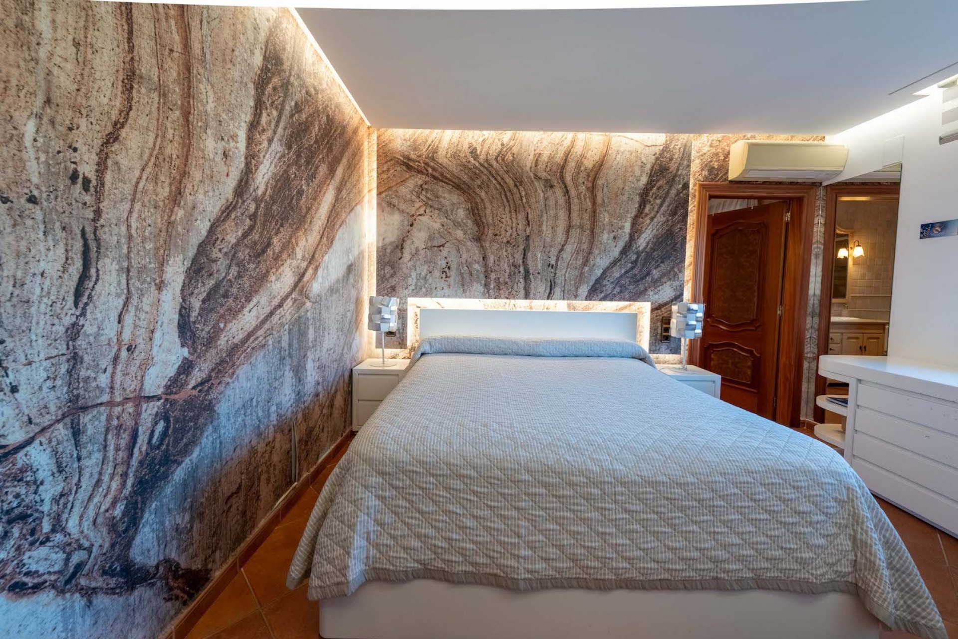 Rynek Wtórny - Willa -
Calpe