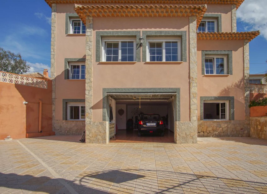 Rynek Wtórny - Willa -
Calpe