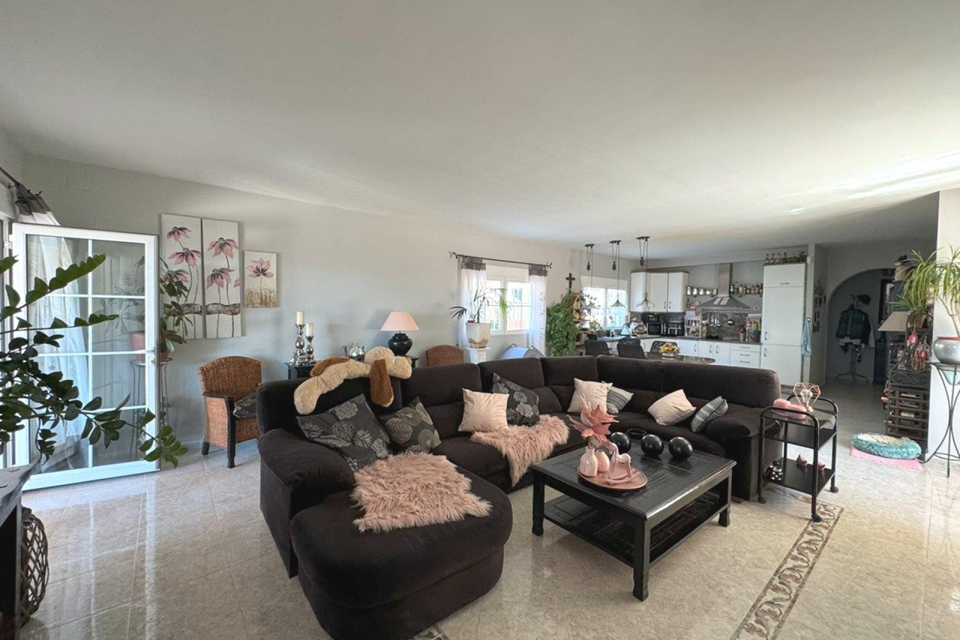 Rynek Wtórny - Willa -
Campello