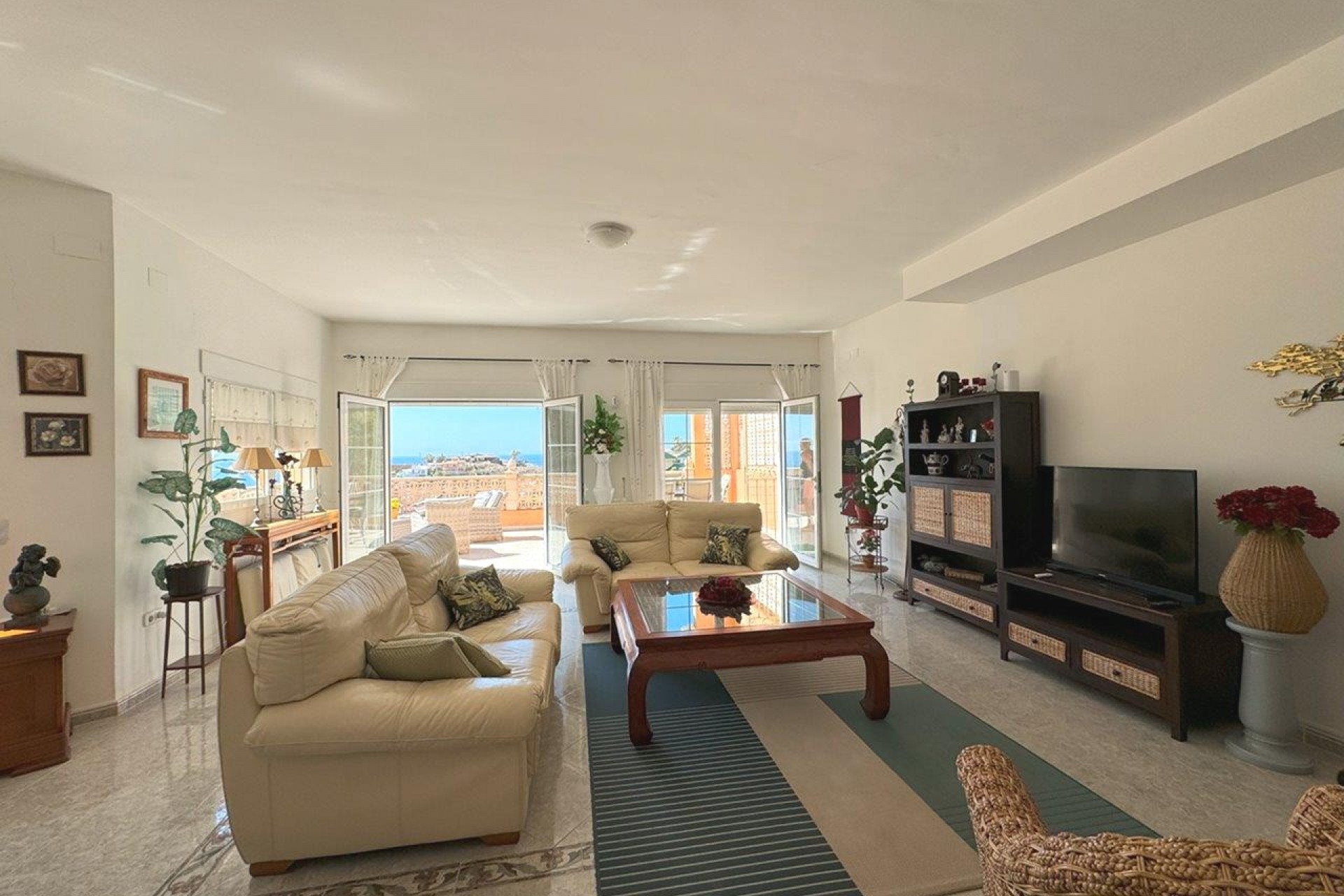 Rynek Wtórny - Willa -
Campello