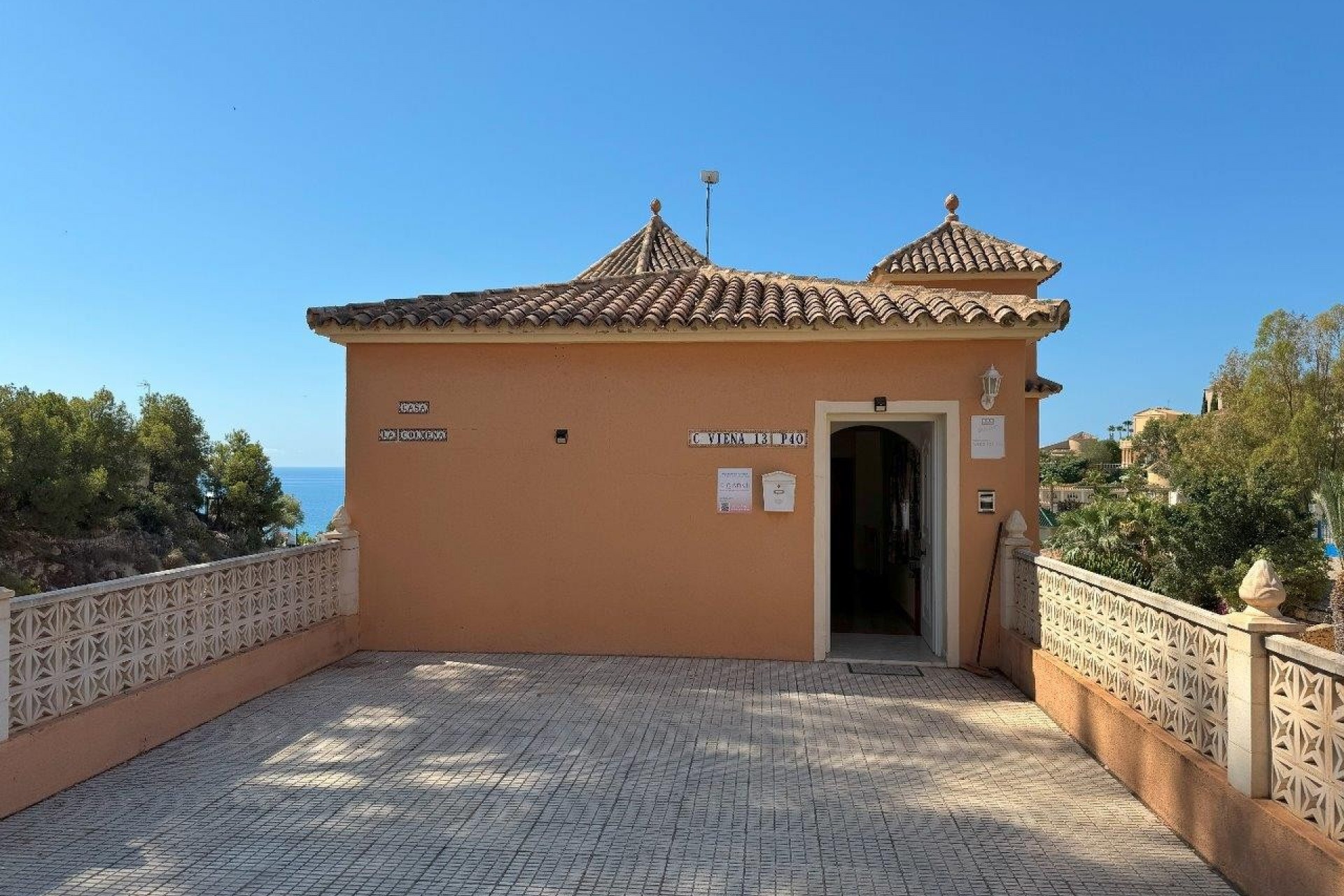 Rynek Wtórny - Willa -
Campello